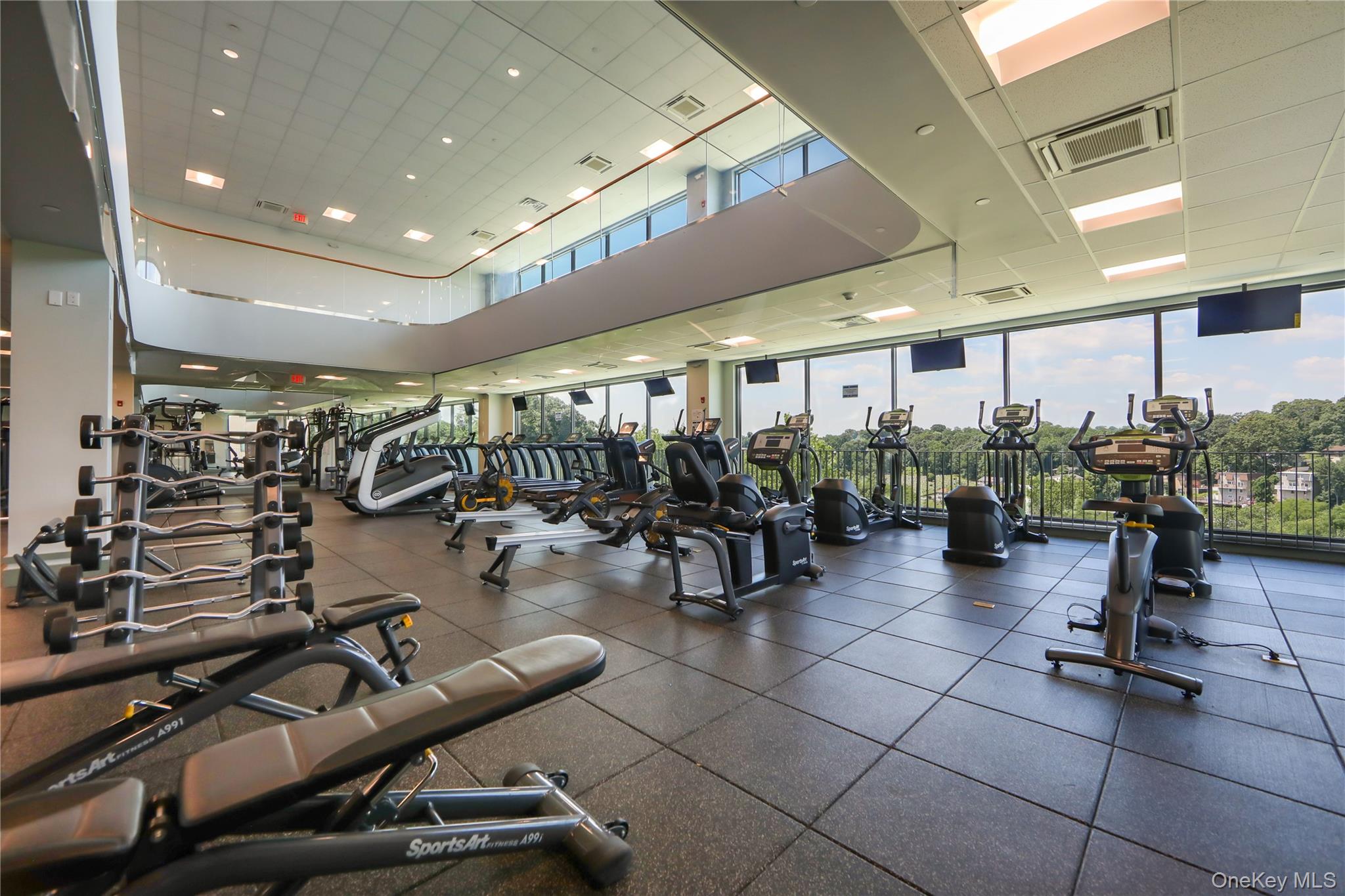 701 Ridge Hill Boulevard 1-J Yonkers Yonkers, NY 10710