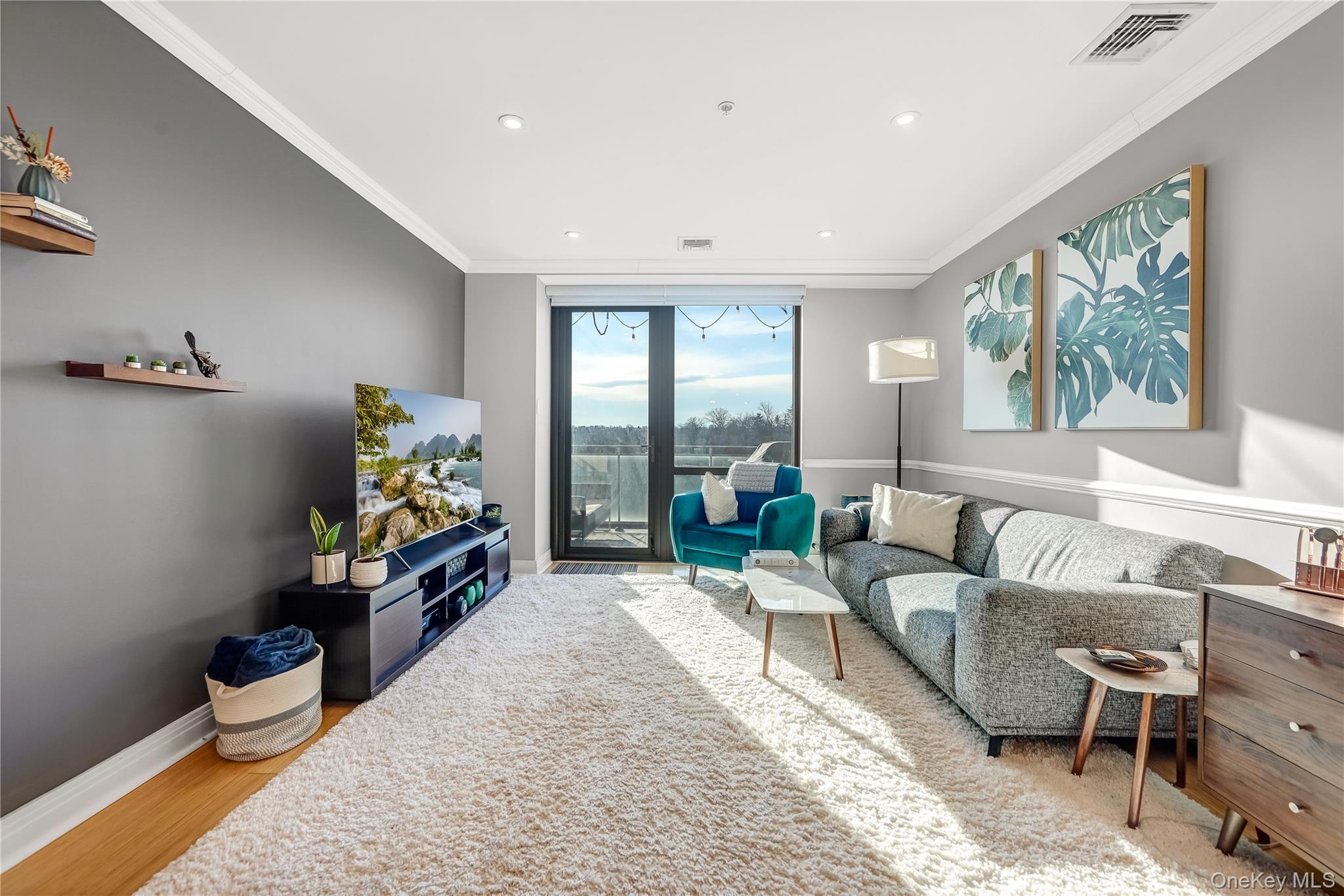 701 Ridge Hill Boulevard 1-J Yonkers Yonkers, NY 10710