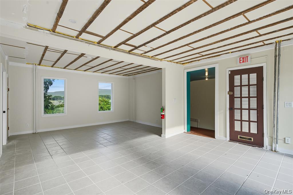 1 Water Street Out of NYC New Paltz, NY 12561