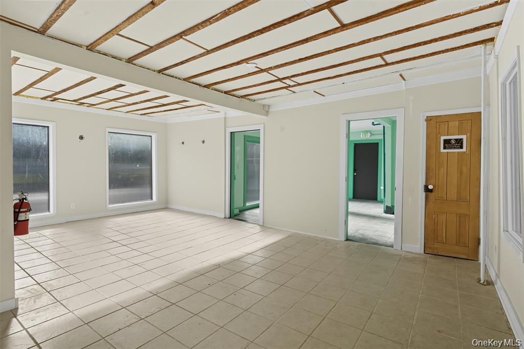 1 Water Street Out of NYC New Paltz, NY 12561