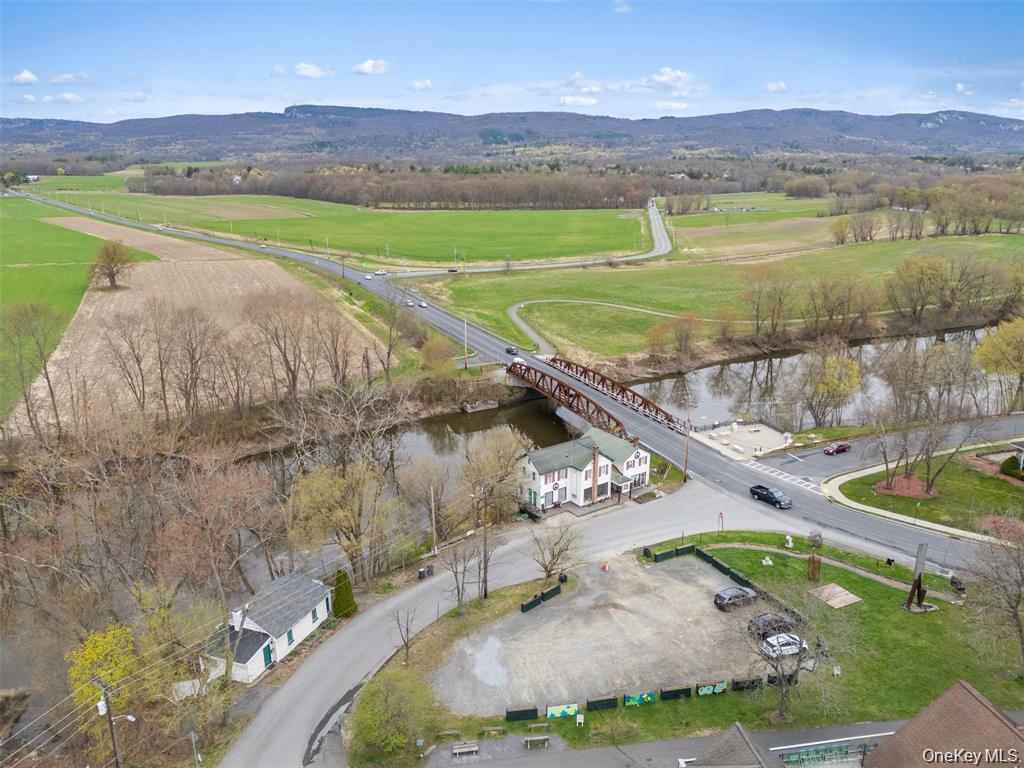 1 Water Street Out of NYC New Paltz, NY 12561