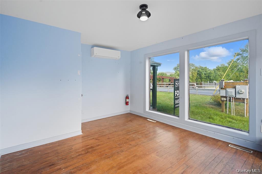 1 Water Street Out of NYC New Paltz, NY 12561