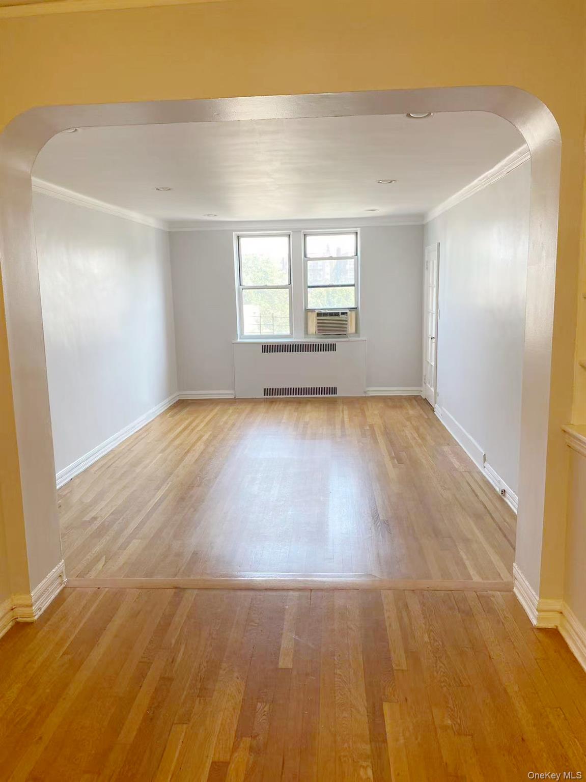 75-40 Austin Street 4-HR Forest Hills Forest Hills, NY 11375