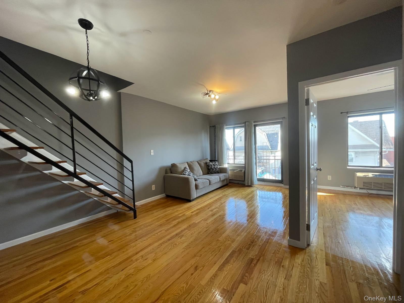 175-24 89th Avenue C Jamaica Jamaica, NY 11432