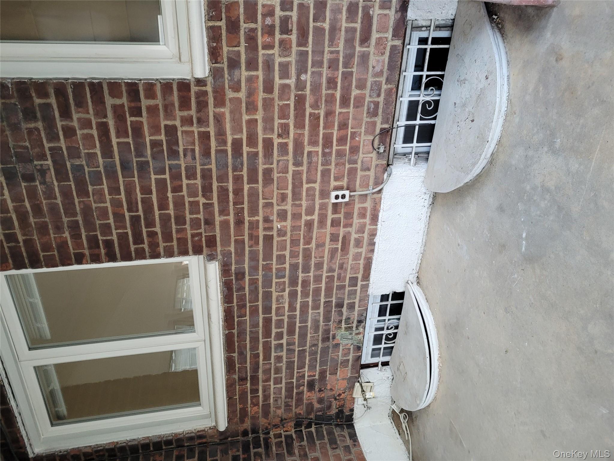 229-11 141St Avenue Laurelton Laurelton, NY 11413