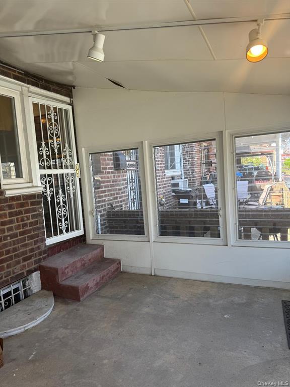 229-11 141St Avenue Laurelton Laurelton, NY 11413