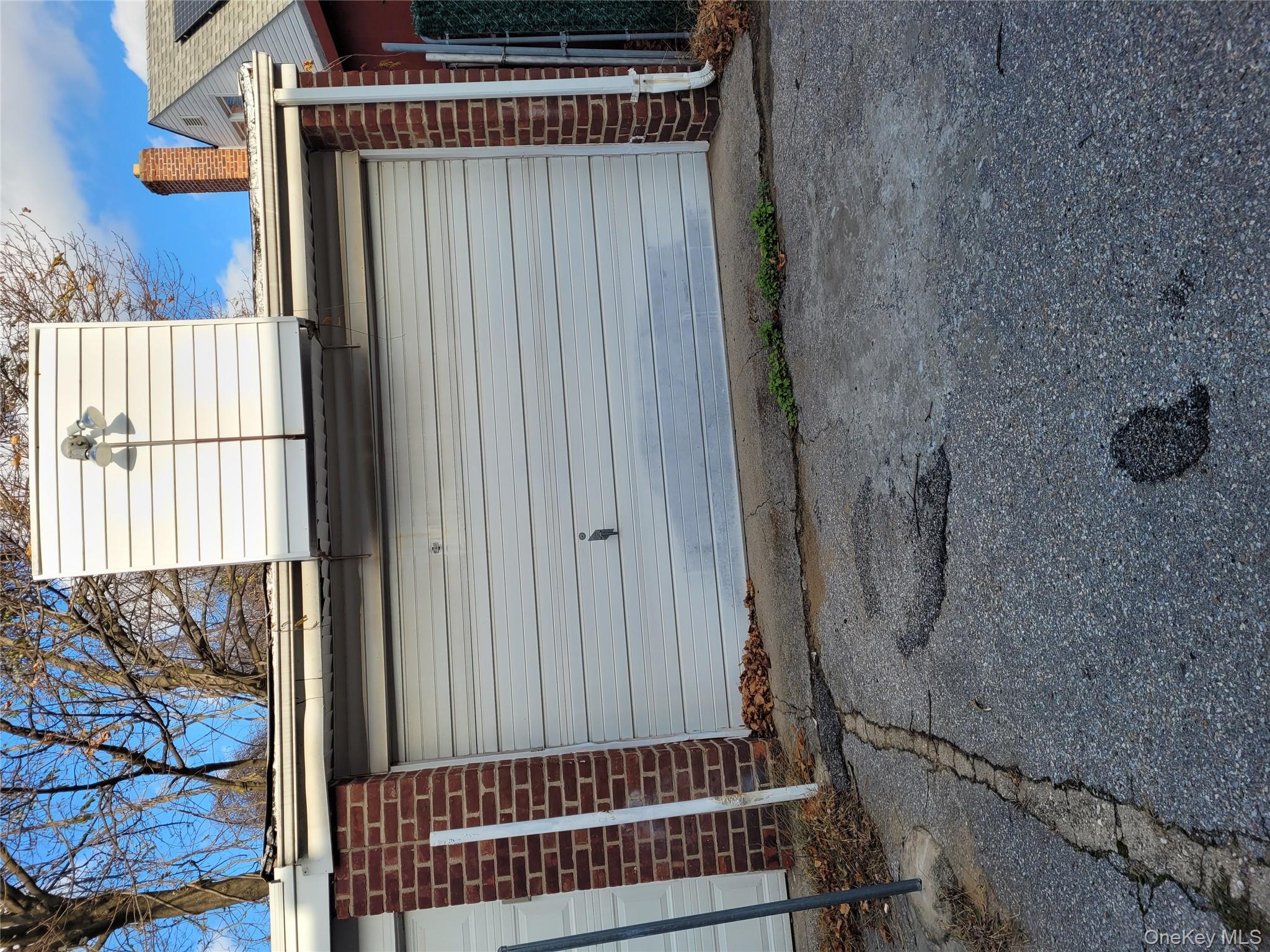 229-11 141St Avenue Laurelton Laurelton, NY 11413