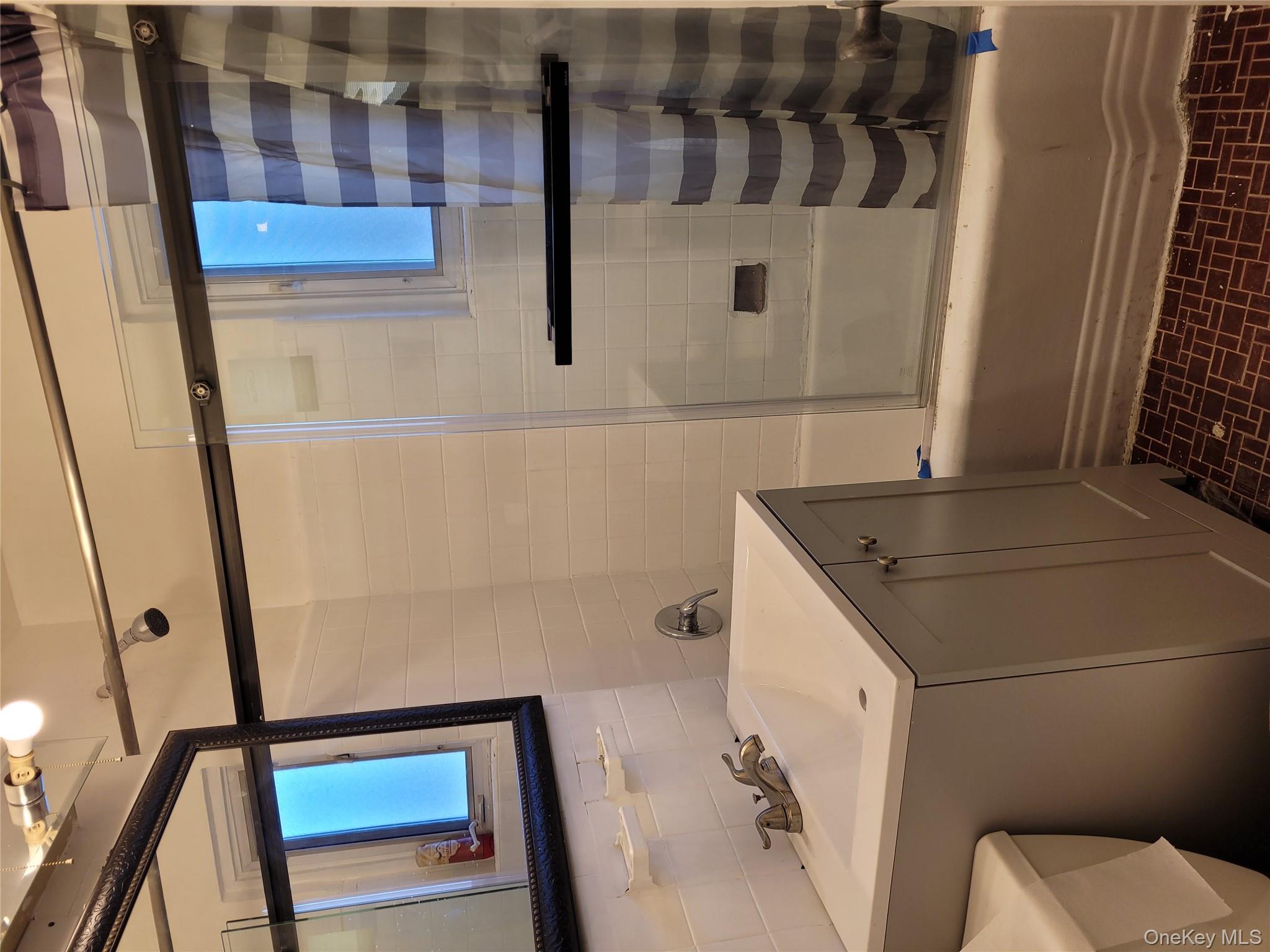 229-11 141St Avenue Laurelton Laurelton, NY 11413