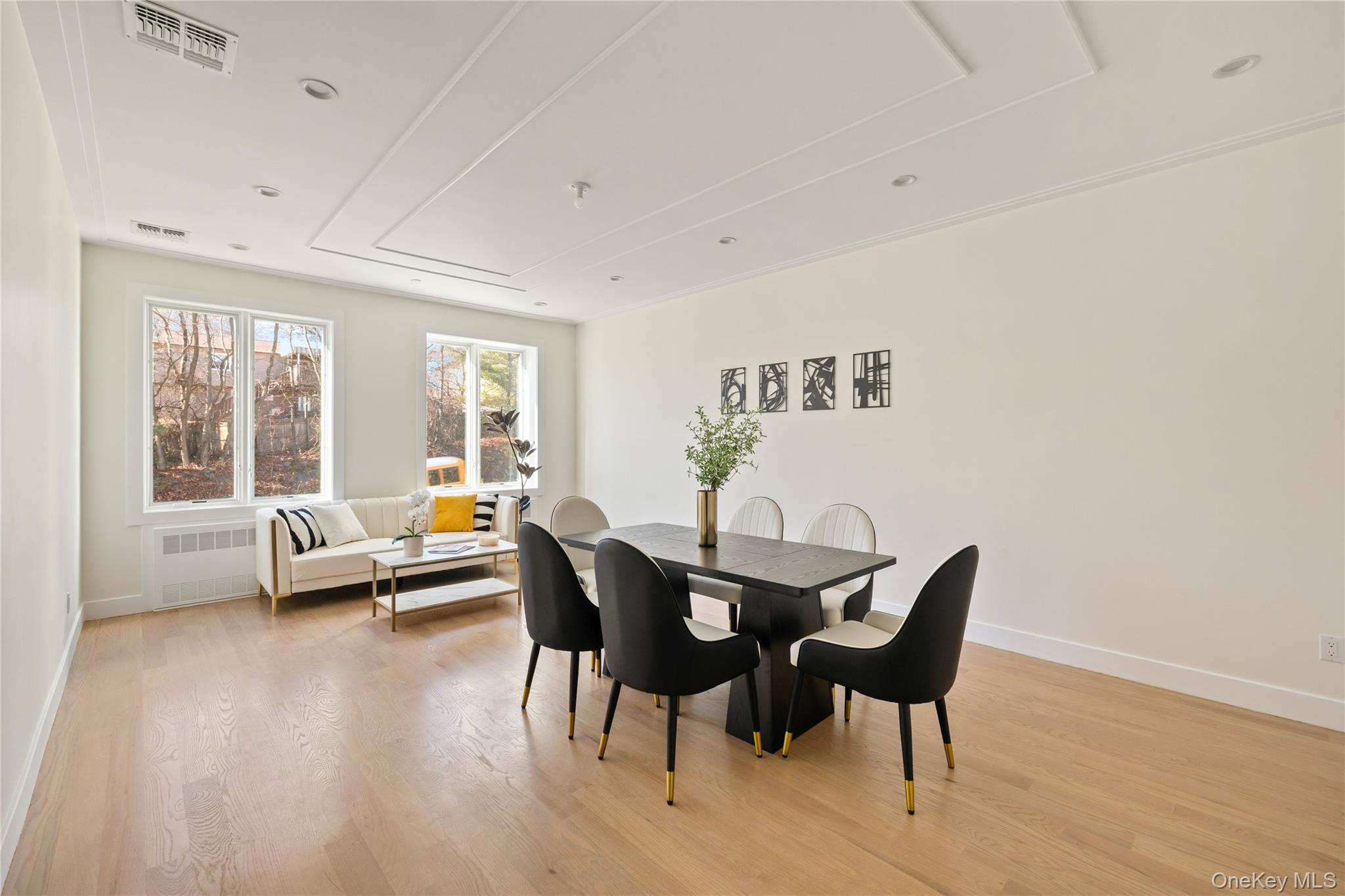 5 Valley Way 220 Out of NYC Spring Valley, NY 10977