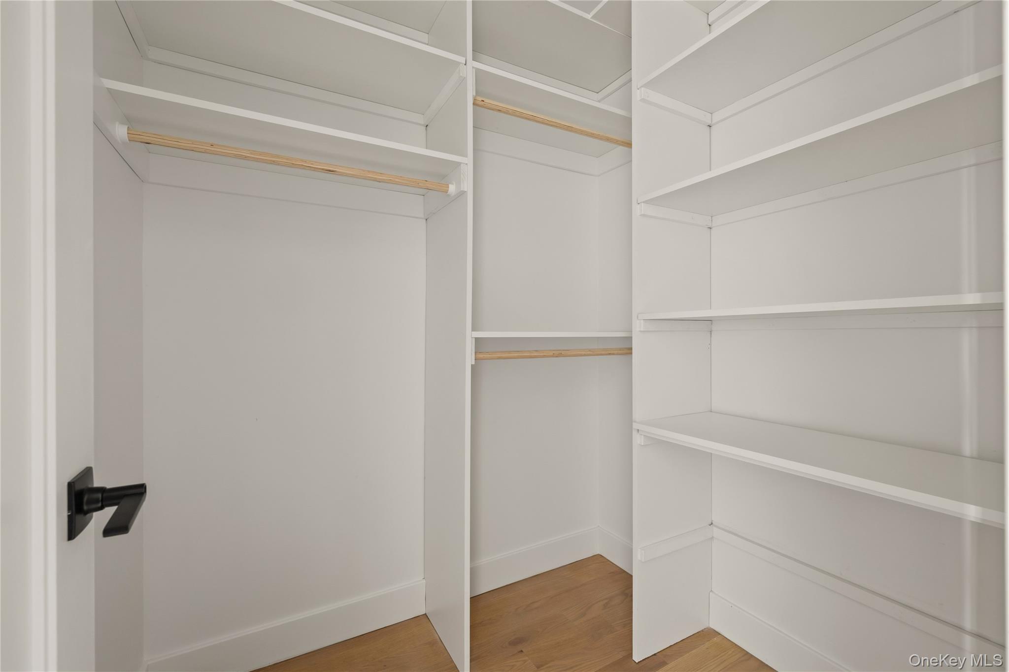 5 Valley Way 220 Out of NYC Spring Valley, NY 10977