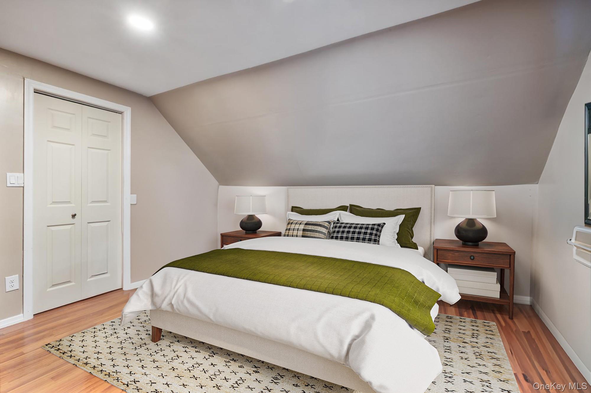 670 Mason Street Westbury Westbury, NY 11590