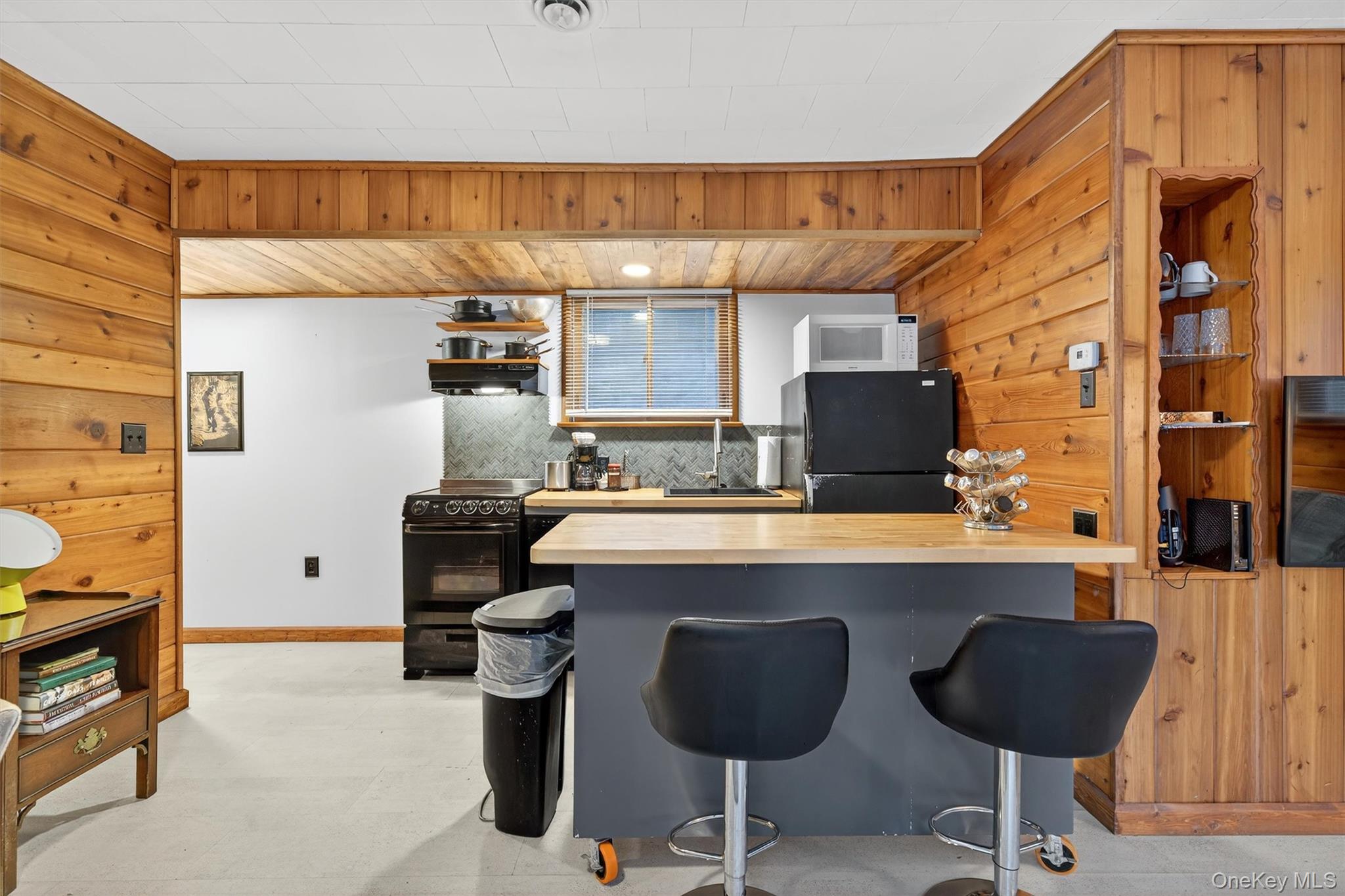 4838 State Route 97 Out of NYC Narrowsburg, NY 12764