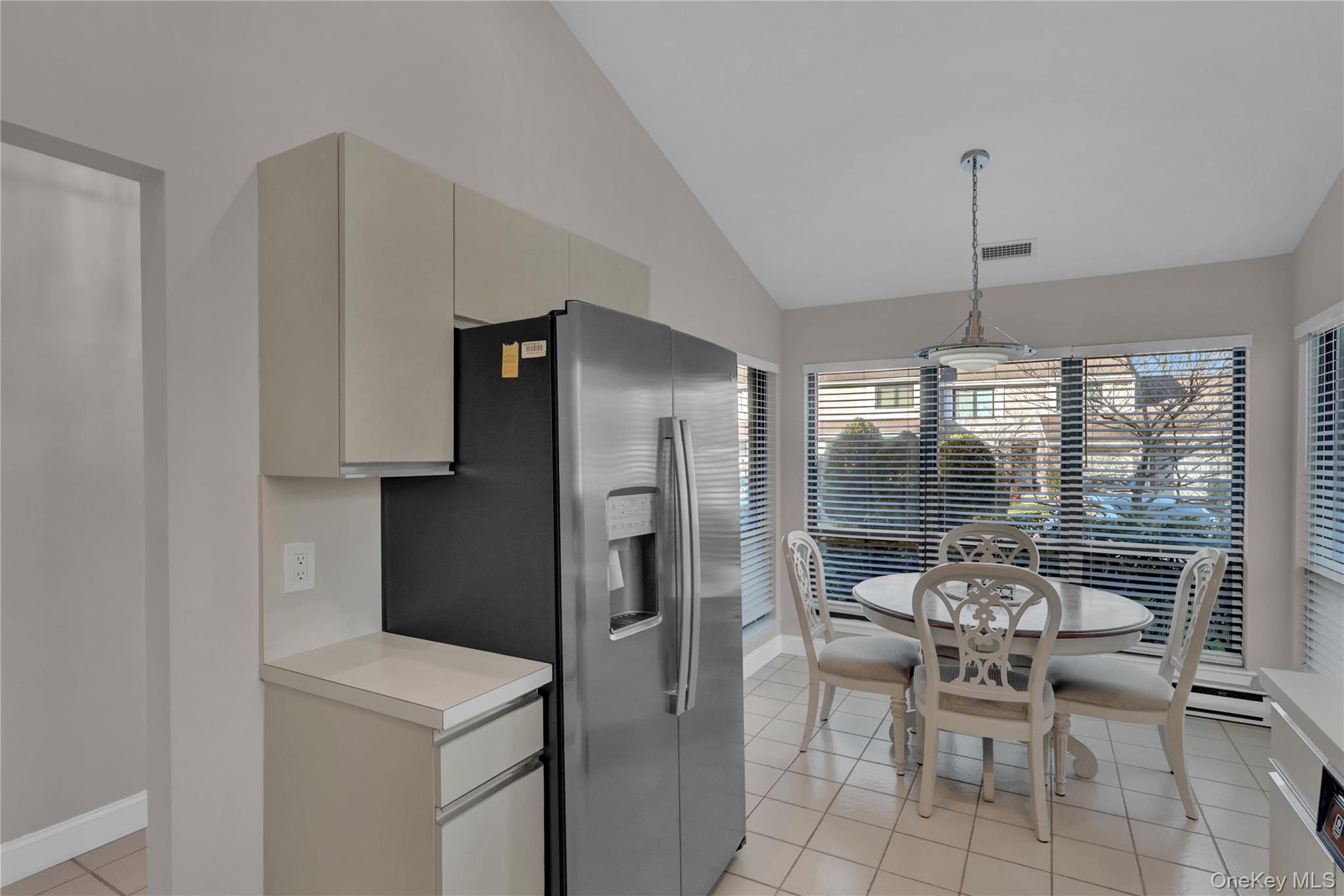 248 Pond View Lane Smithtown Smithtown, NY 11787