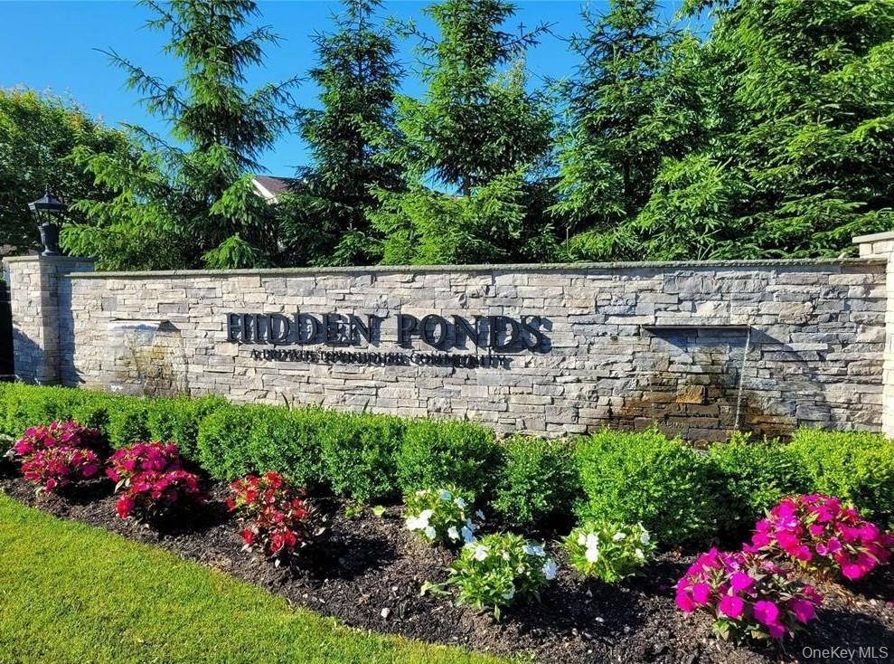 248 Pond View Lane Smithtown Smithtown, NY 11787