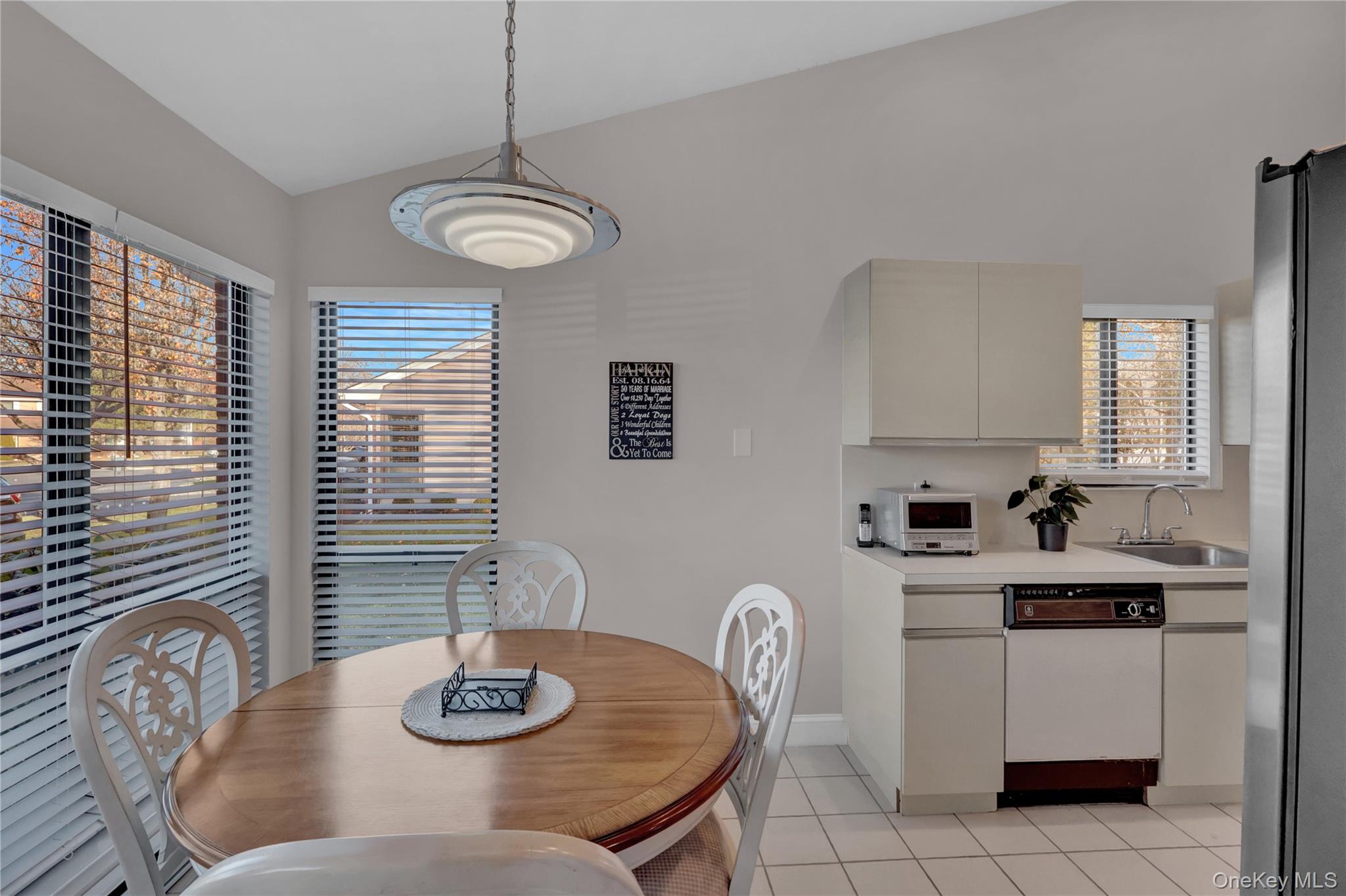 248 Pond View Lane Smithtown Smithtown, NY 11787