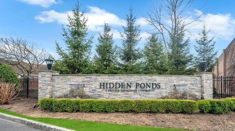 248 Pond View Lane Smithtown Smithtown, NY 11787