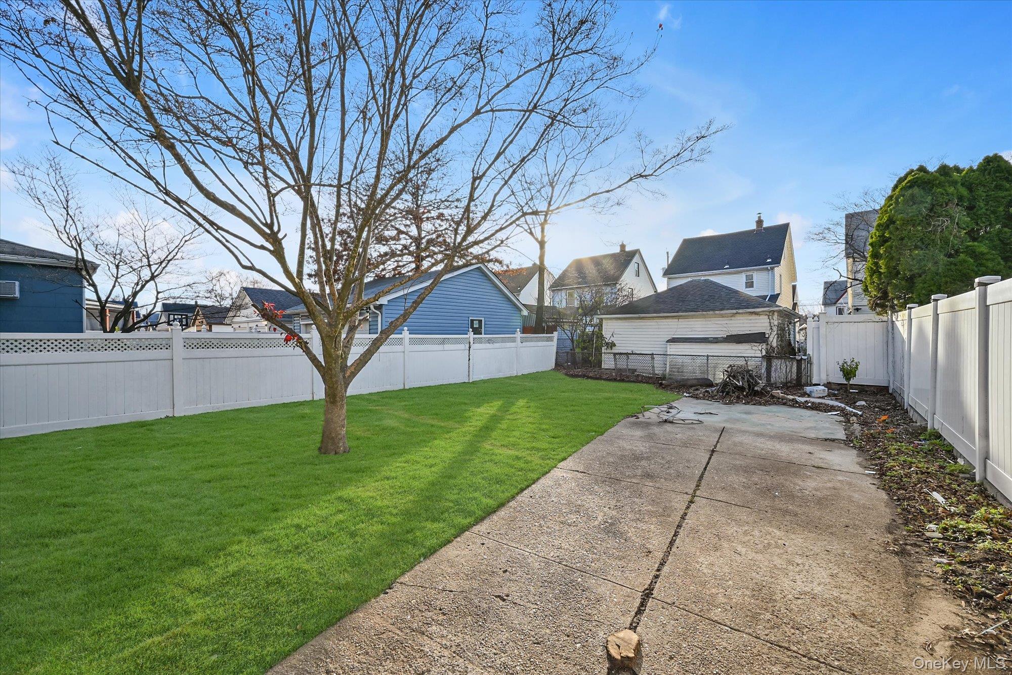 86-30 233rd Street Bellerose Bellerose, NY 11427