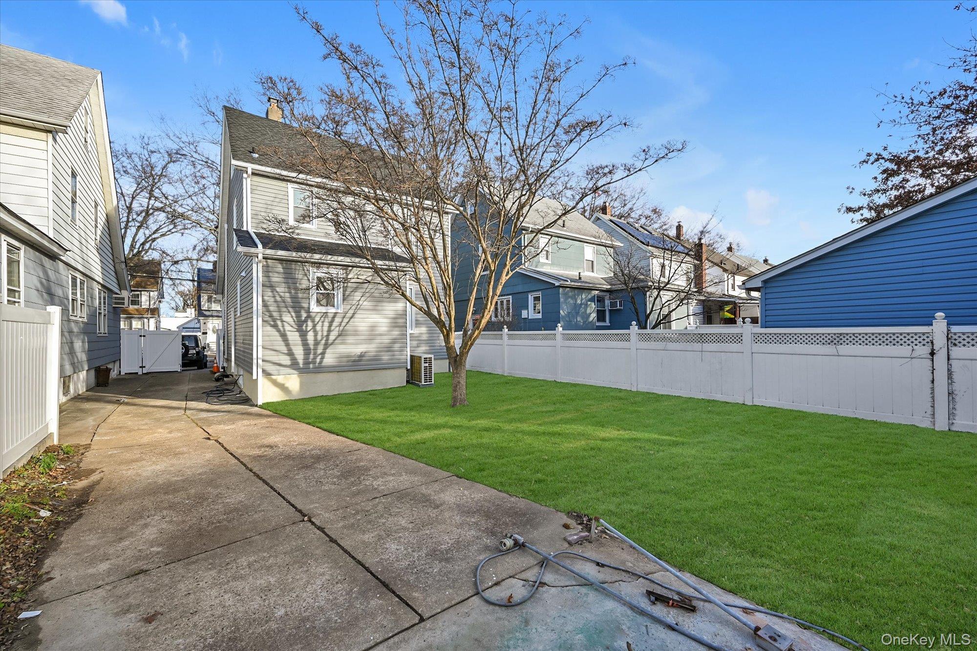 86-30 233rd Street Bellerose Bellerose, NY 11427