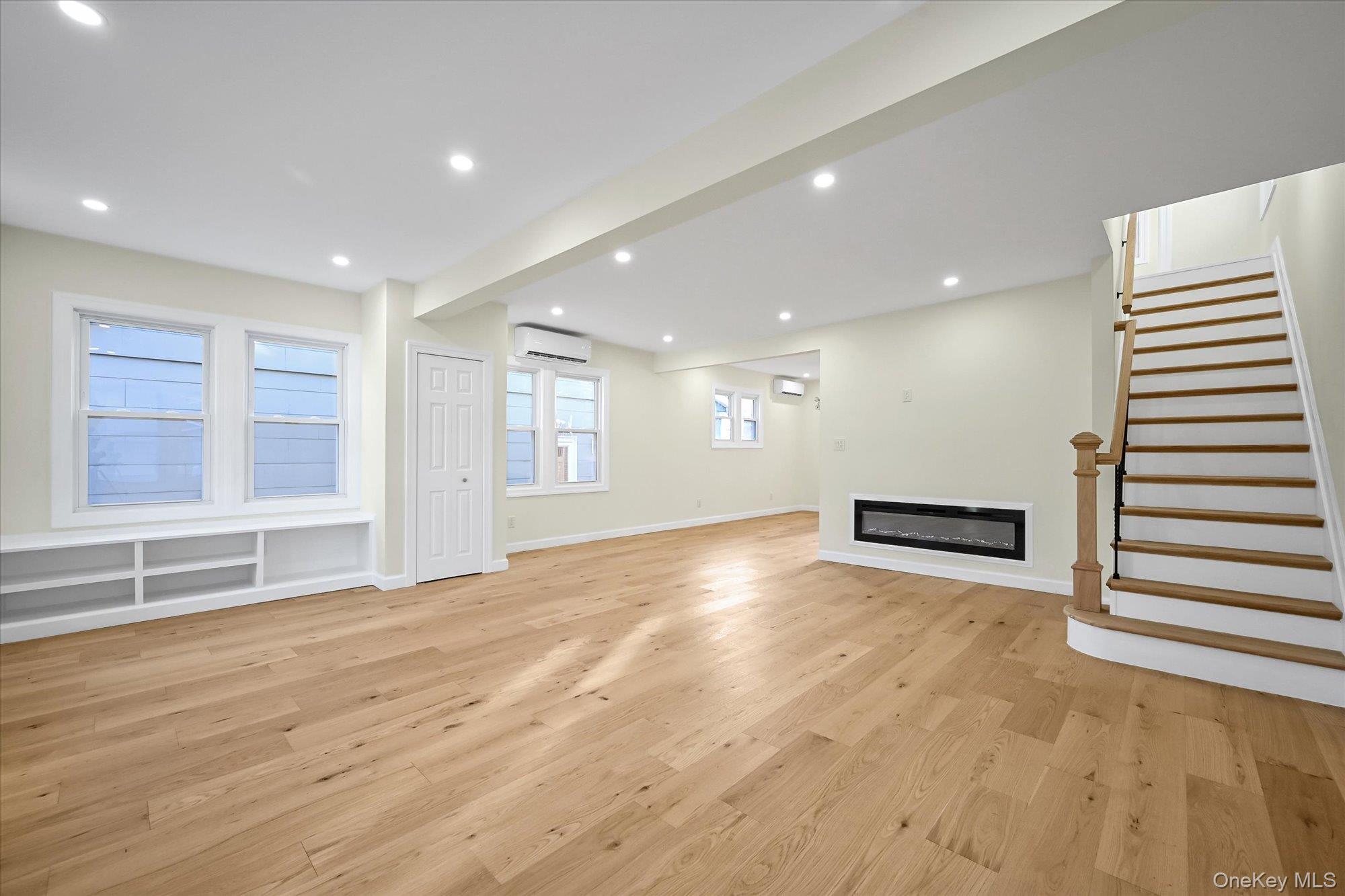 86-30 233rd Street Bellerose Bellerose, NY 11427