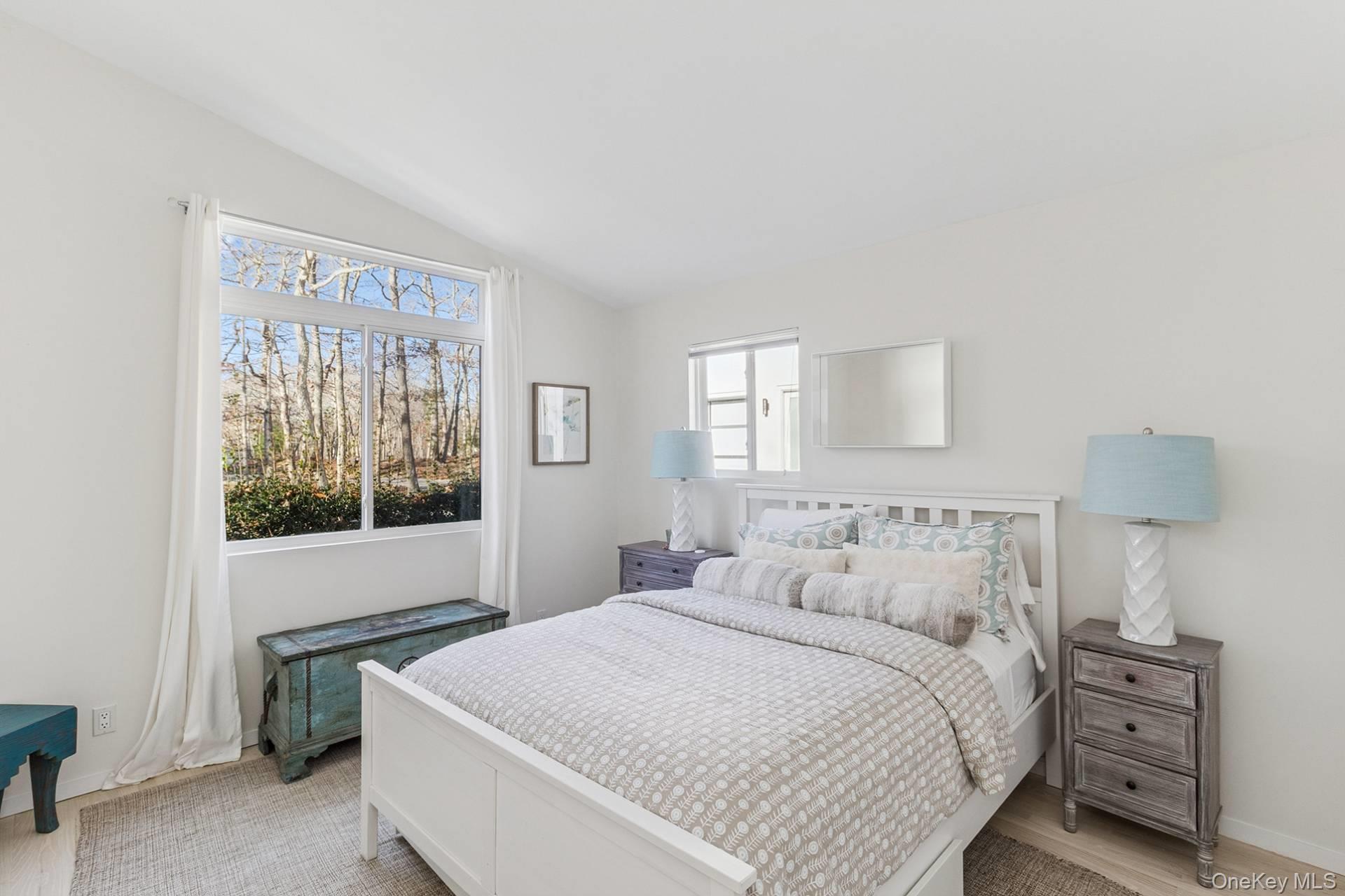 56 North Woods Lane East Hampton East Hampton, NY 11937