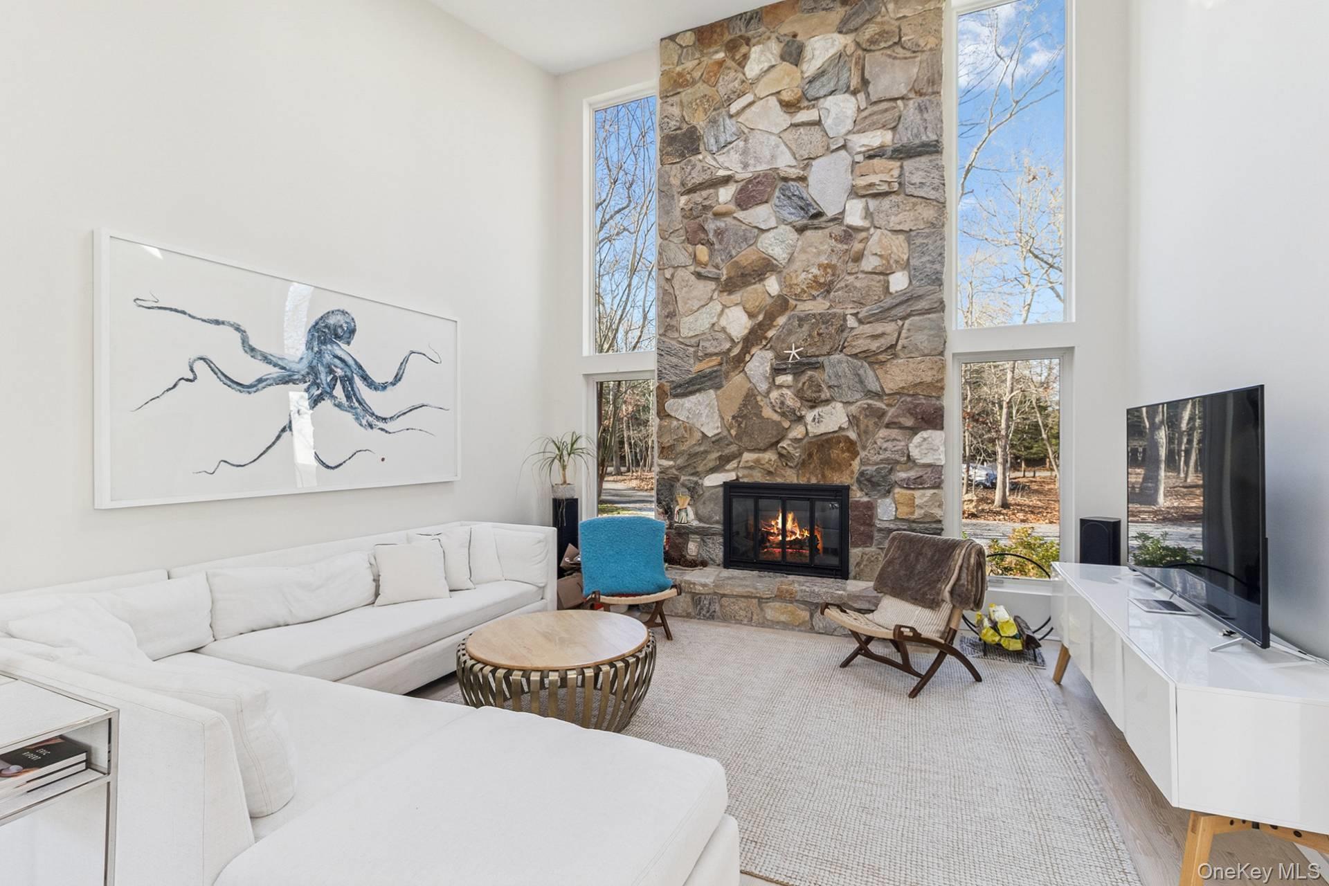 56 North Woods Lane East Hampton East Hampton, NY 11937