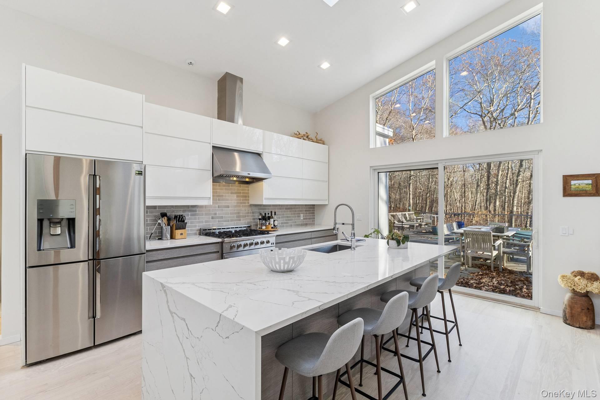 56 North Woods Lane East Hampton East Hampton, NY 11937