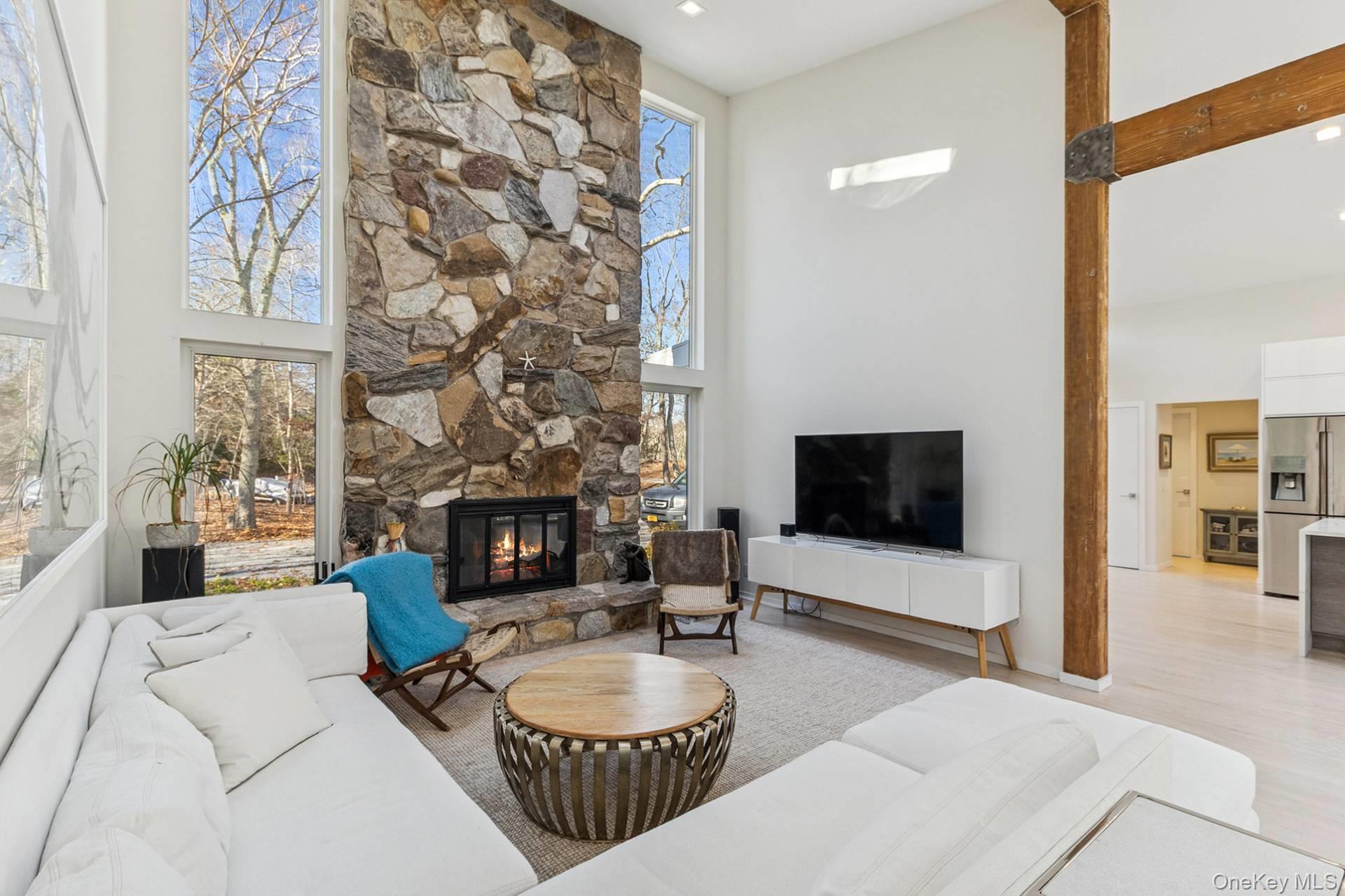 56 North Woods Lane East Hampton East Hampton, NY 11937