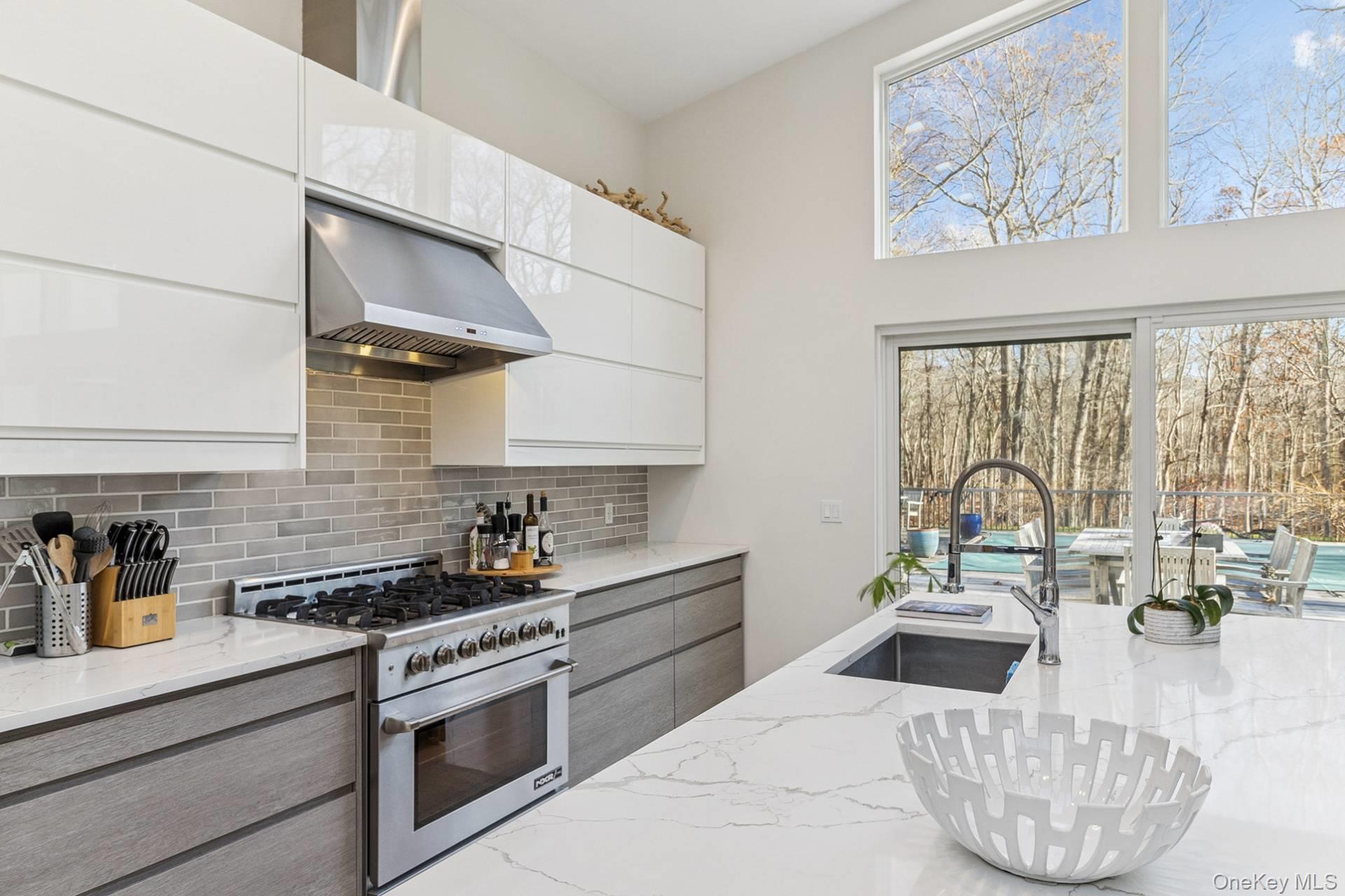 56 North Woods Lane East Hampton East Hampton, NY 11937