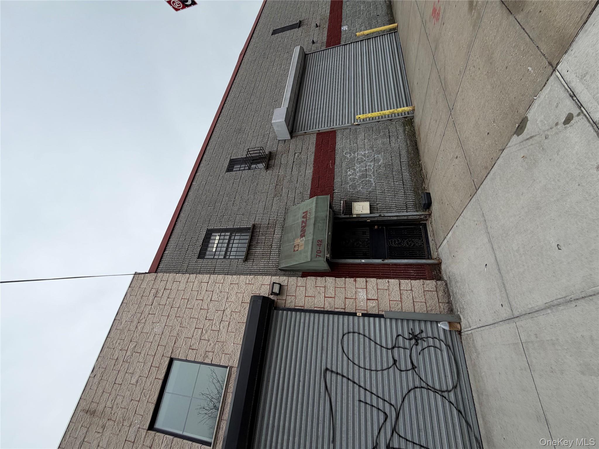 70-42 48th Avenue Woodside Woodside, NY 11377