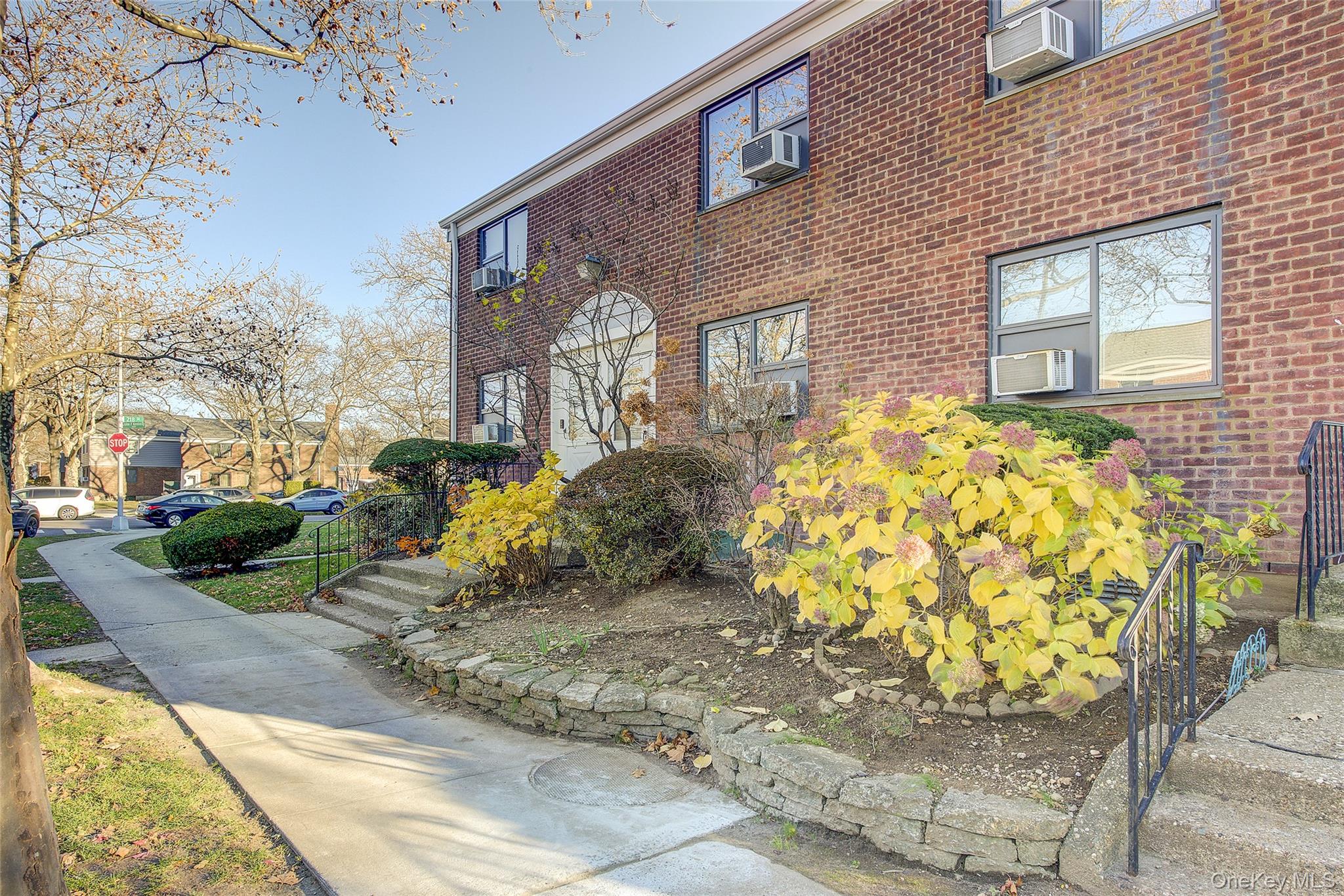 216-76 68TH Avenue 26-119 Oakland Gardens Oakland Gardens, NY 11364