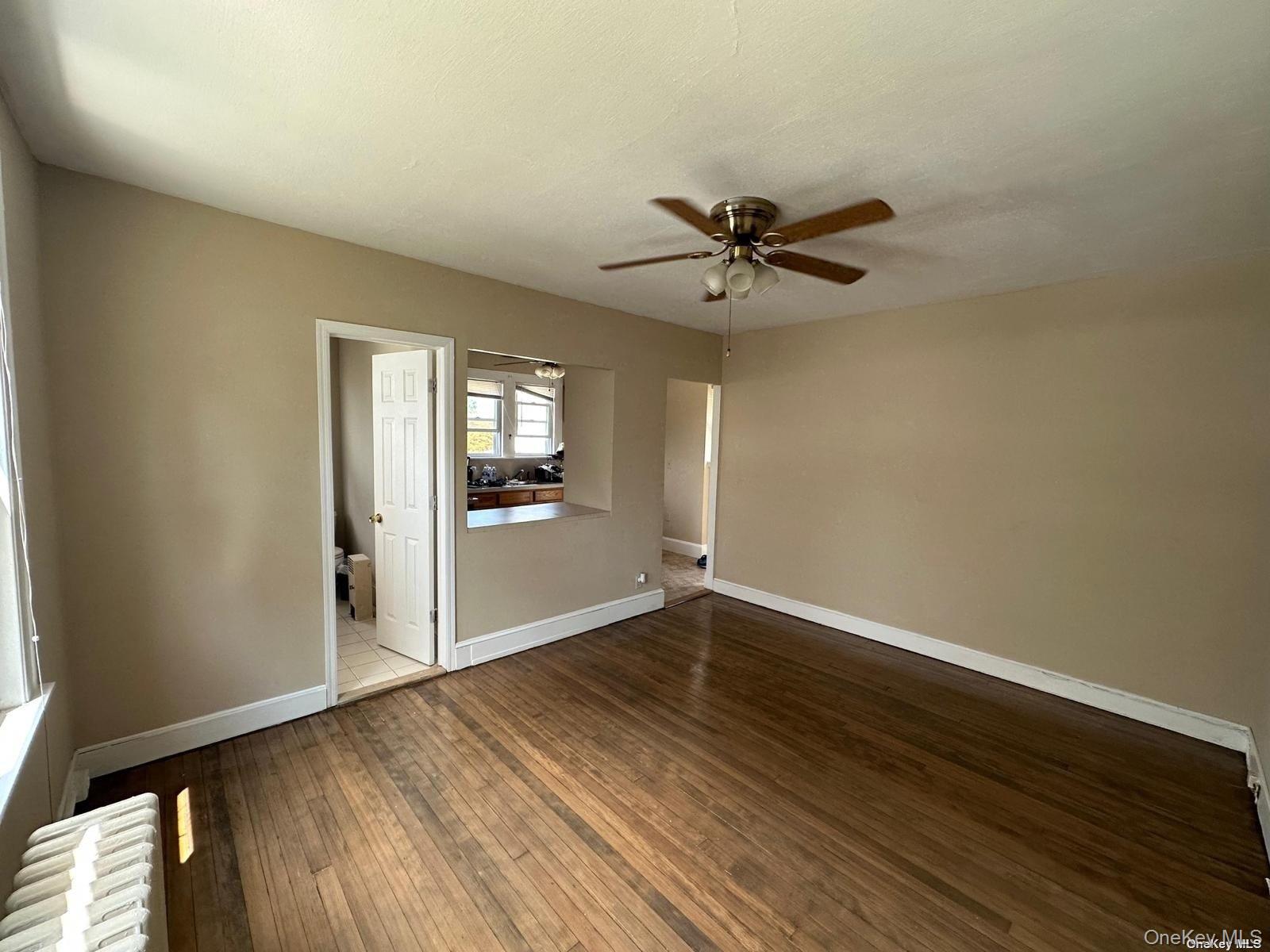 93 Lehigh Street Williston Park Williston Park, NY 11596