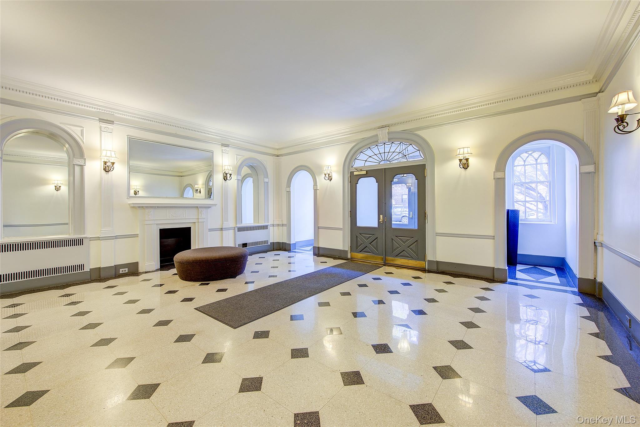 79-15 35th Avenue 5-A Jackson Heights Jackson Heights, NY 11372