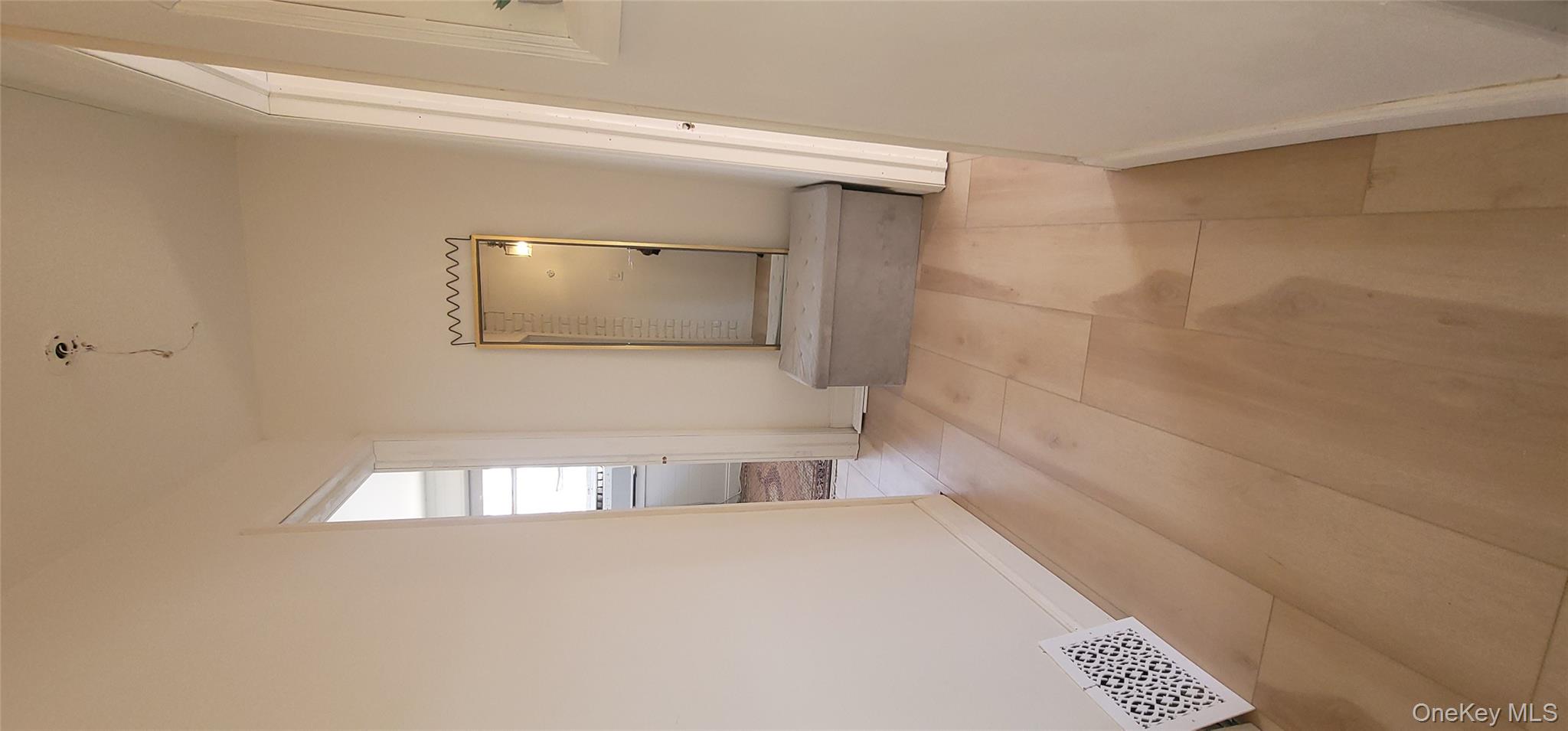 351 Lake Shore Drive Out of NYC Pine Bush, NY 12566