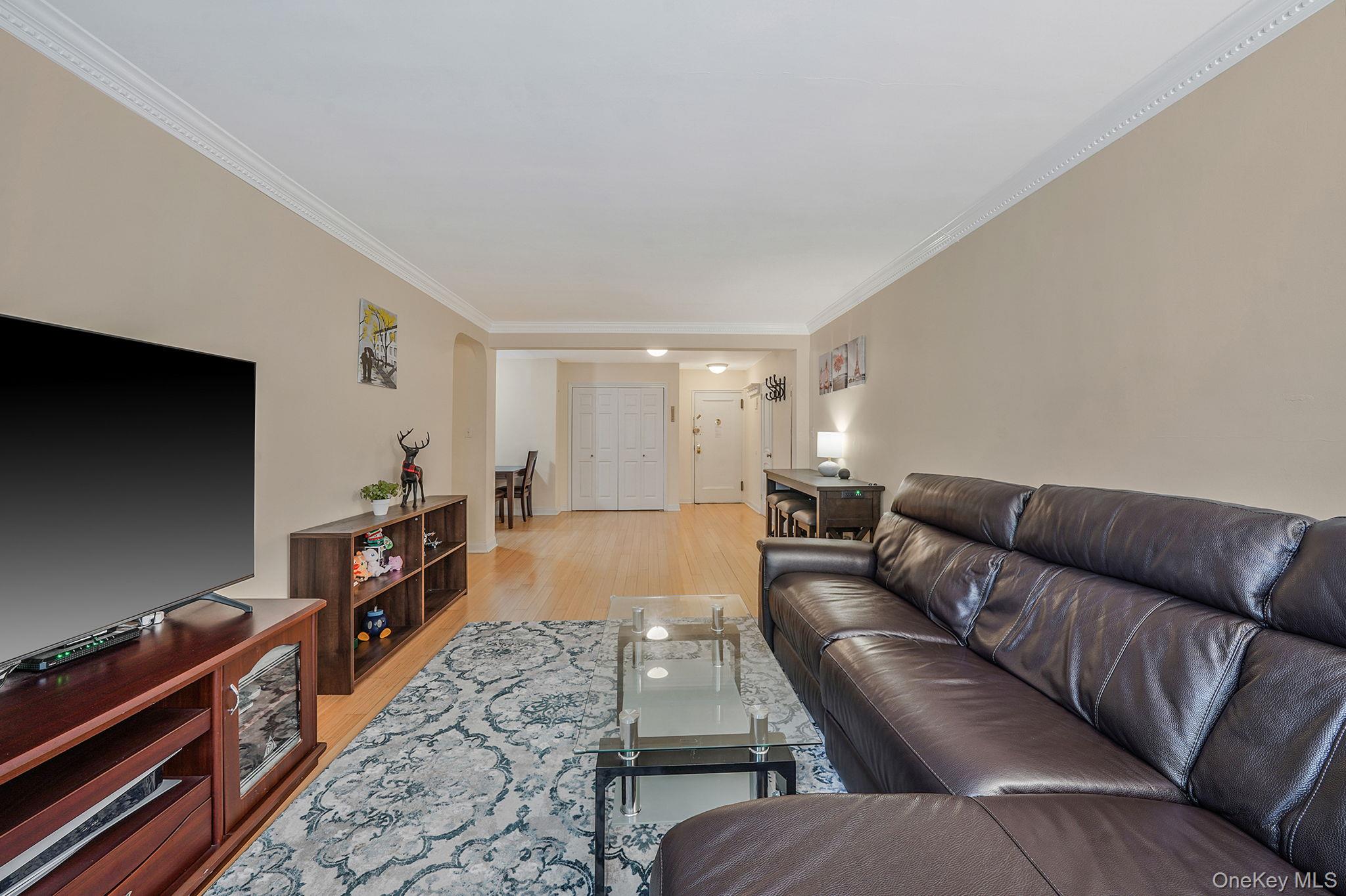 103-26 68th Avenue 2-E Forest Hills Forest Hills, NY 11375