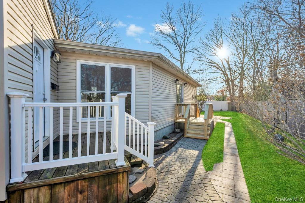 10 Westwind Drive Bohemia Bohemia, NY 11716