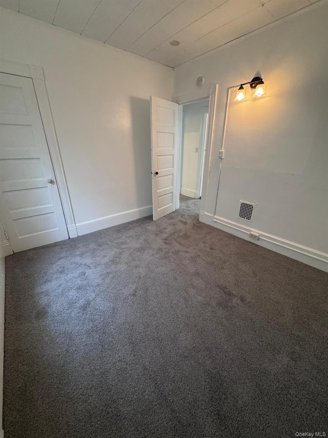 362 Church Street Apt #2 Out of NYC Poughkeepsie, NY 12601