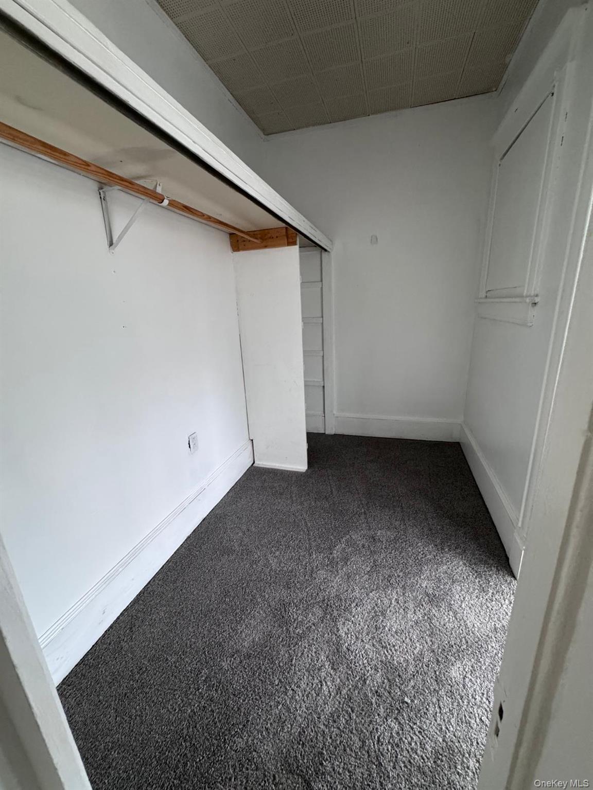 362 Church Street Apt #2 Out of NYC Poughkeepsie, NY 12601