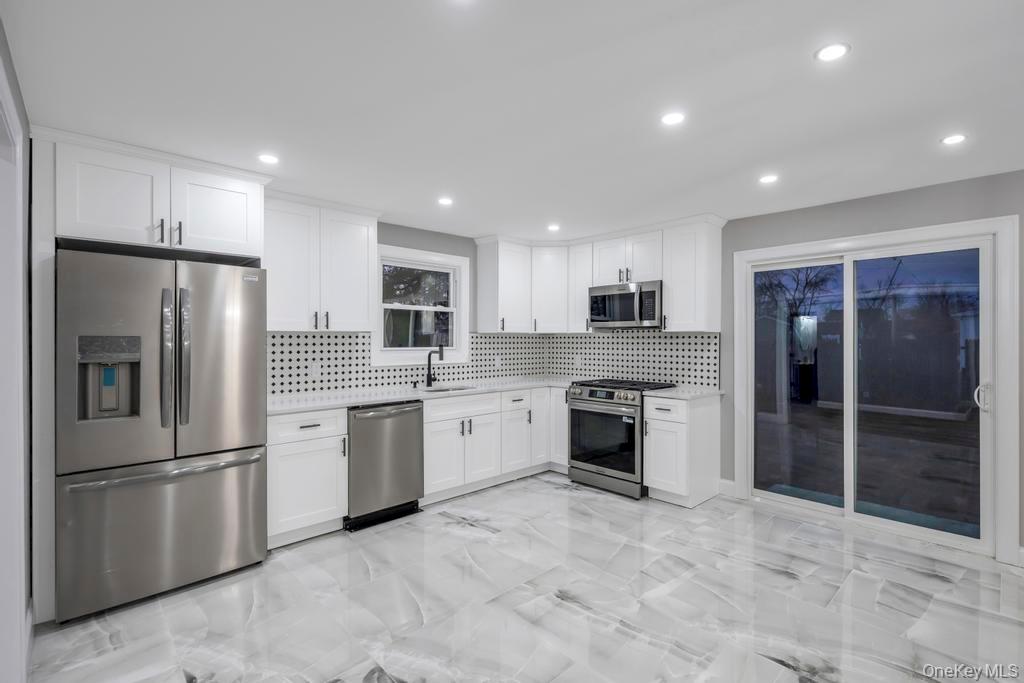 27 Ash Street Central Islip Central Islip, NY 11722