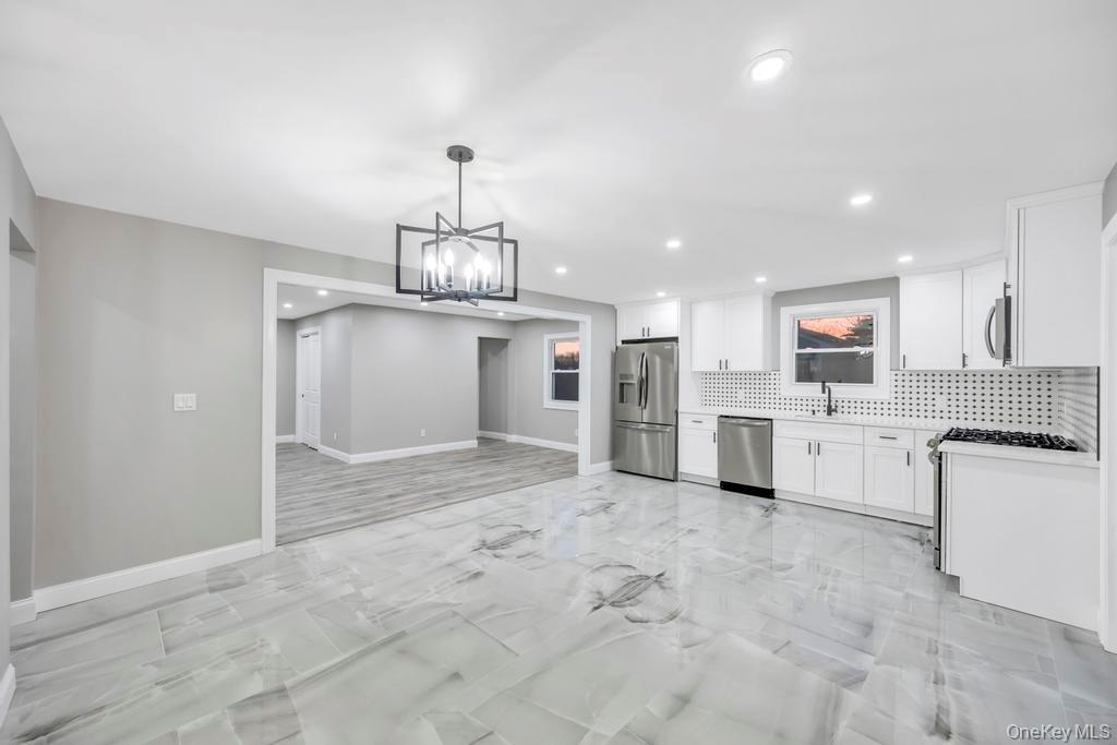 27 Ash Street Central Islip Central Islip, NY 11722