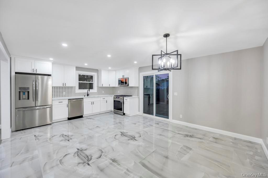 27 Ash Street Central Islip Central Islip, NY 11722