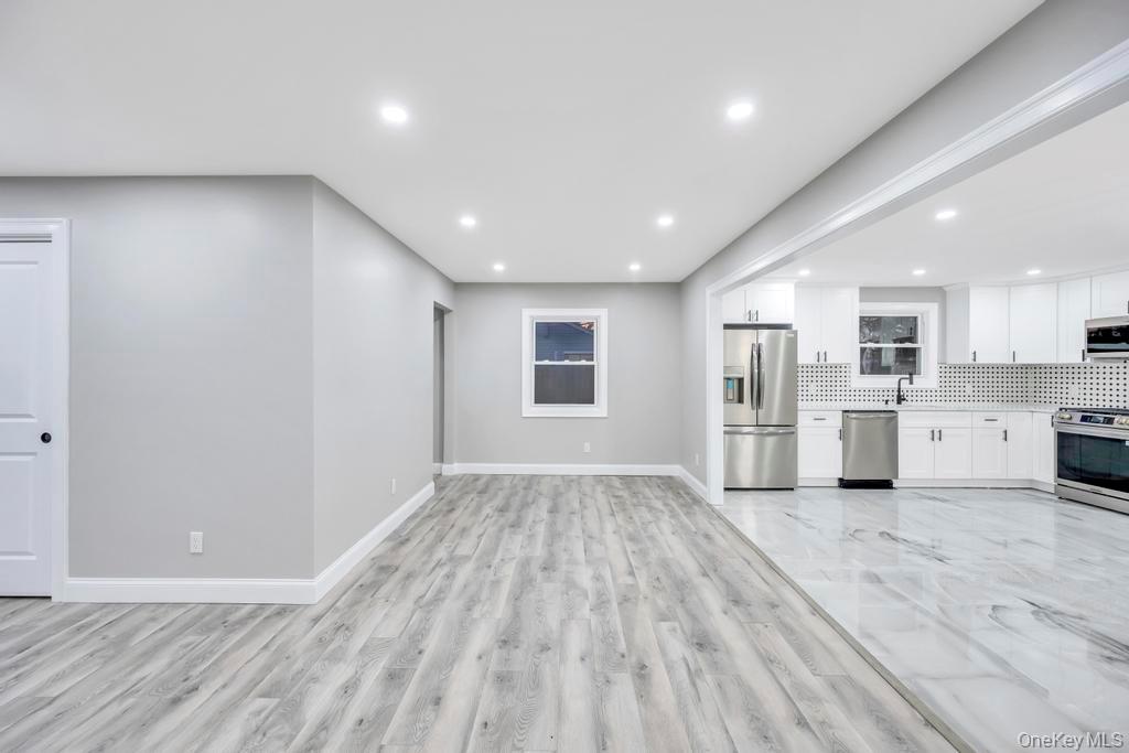 27 Ash Street Central Islip Central Islip, NY 11722