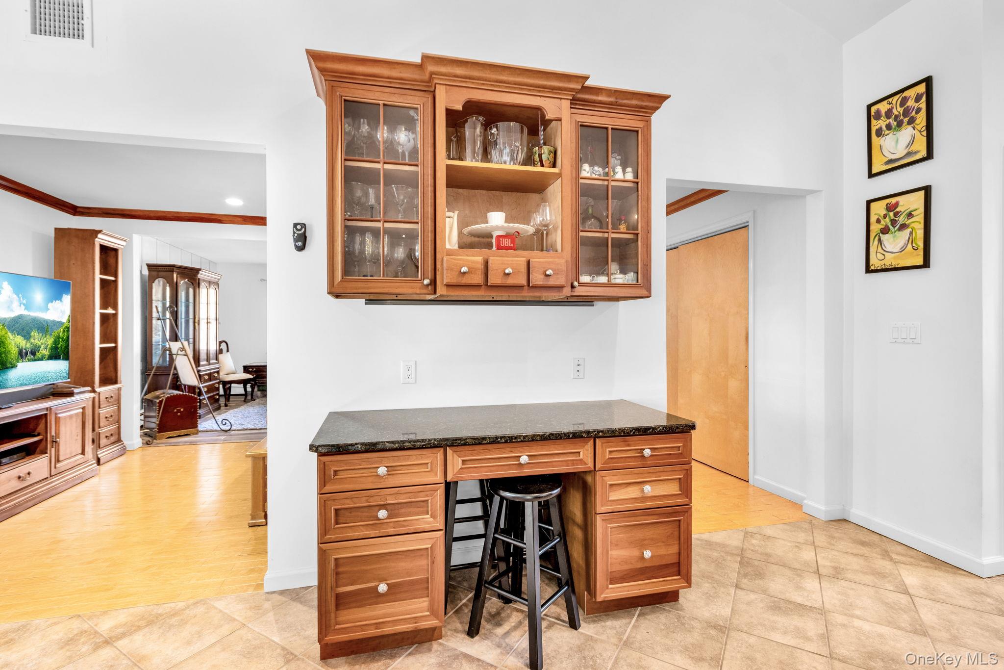 34 Steiner Drive Out of NYC Mahopac, NY 10541