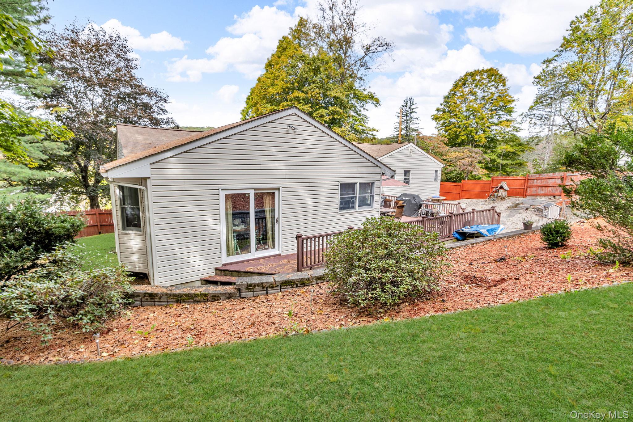 34 Steiner Drive Out of NYC Mahopac, NY 10541