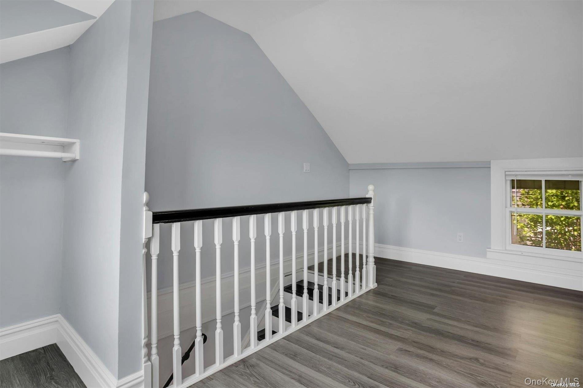 14 Maple Street Glenwood Landing Glenwood Landing, NY 11547