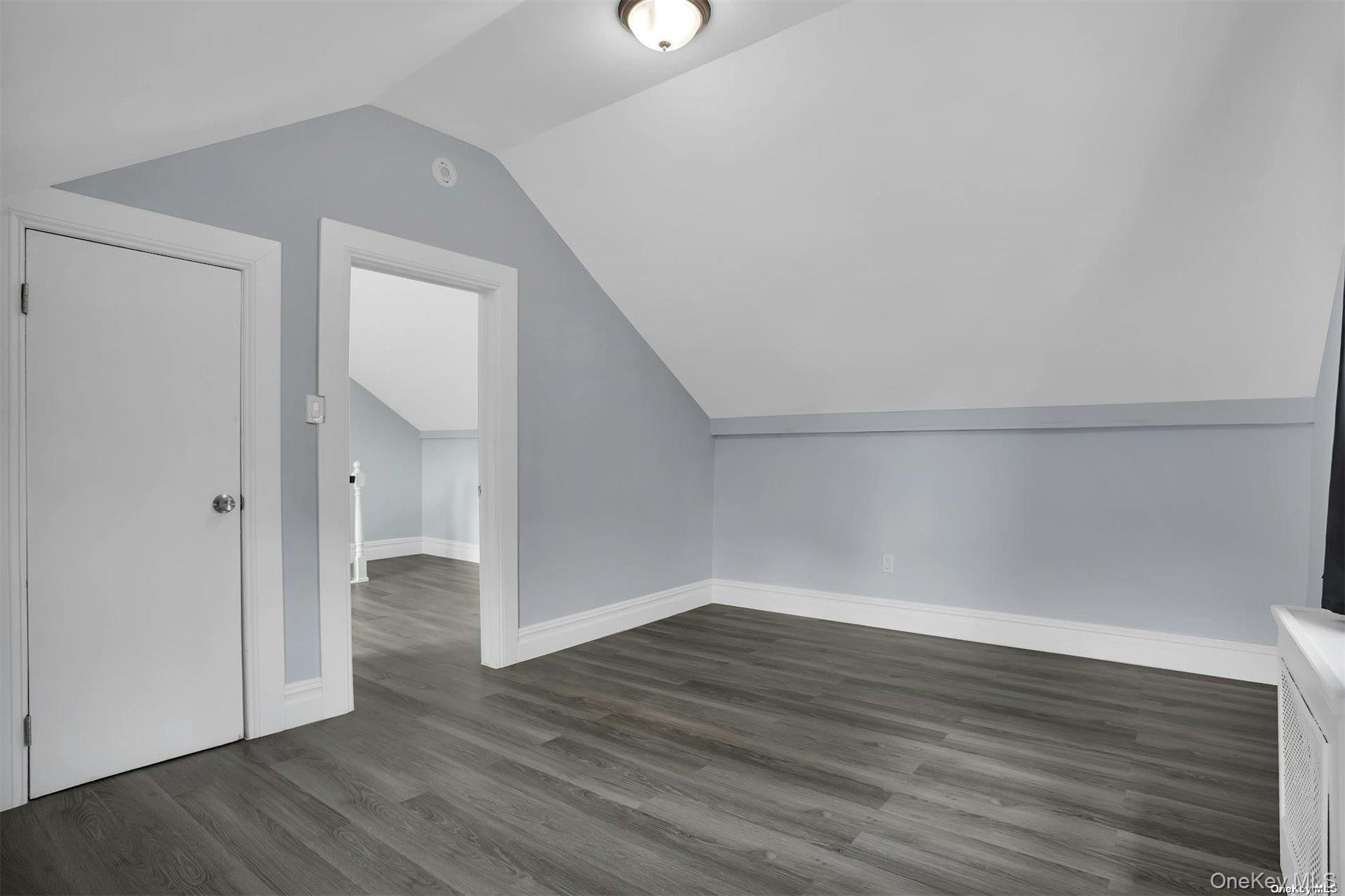 14 Maple Street Glenwood Landing Glenwood Landing, NY 11547