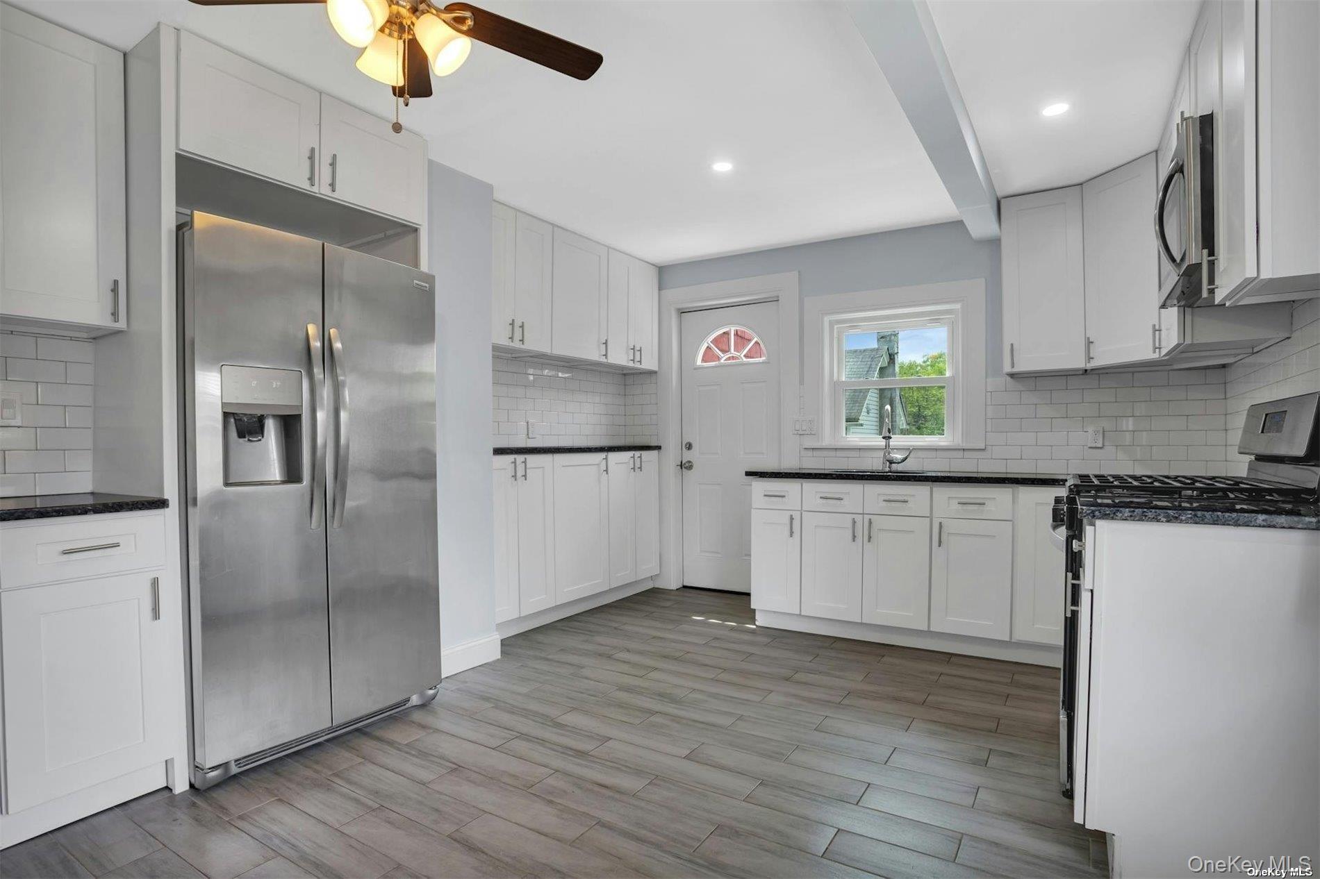 14 Maple Street Glenwood Landing Glenwood Landing, NY 11547