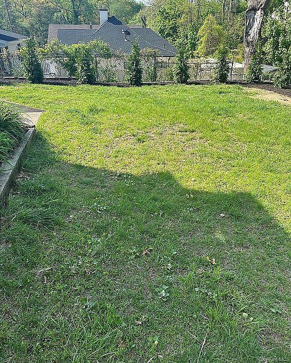 14 Maple Street Glenwood Landing Glenwood Landing, NY 11547