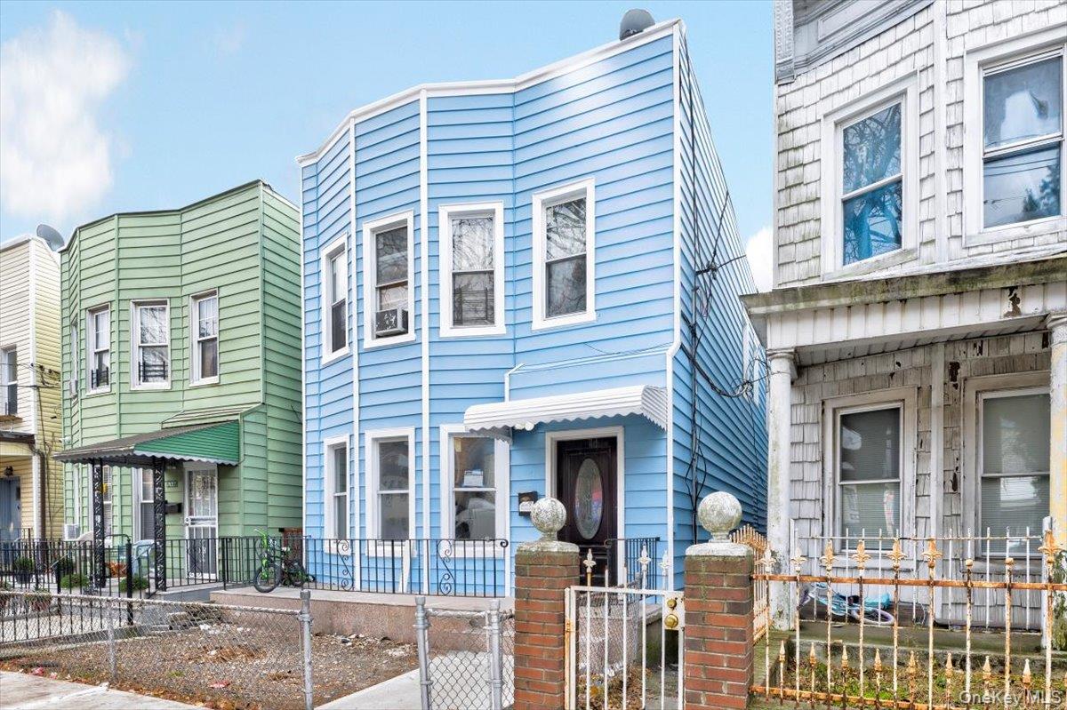 1439 Zerega Avenue Bronx, NY 10462