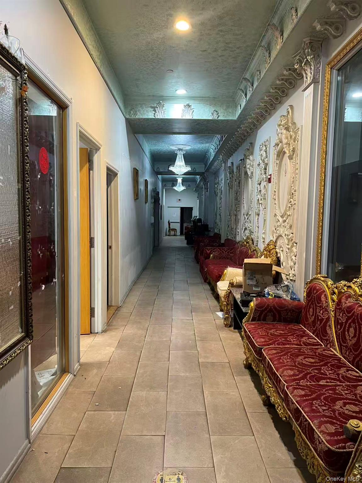 3337 Farrington Street Flushing Flushing, NY 11354