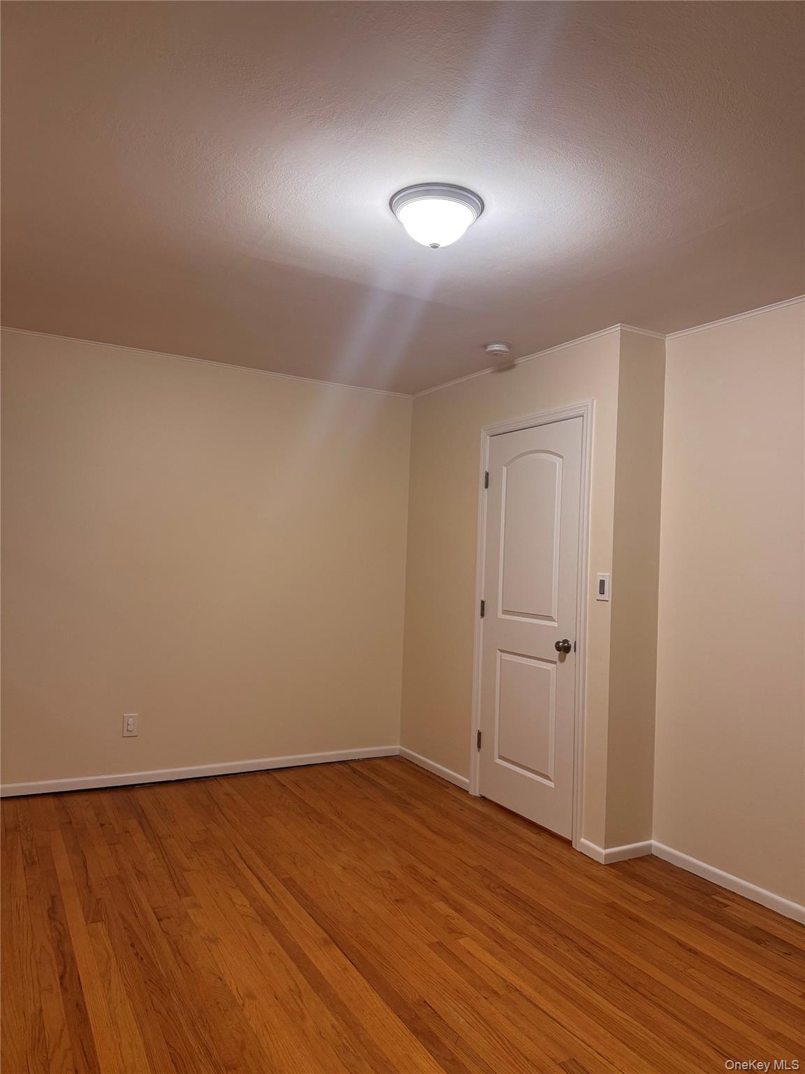 62 Warwick Road 1 Island Park Island Park, NY 11558